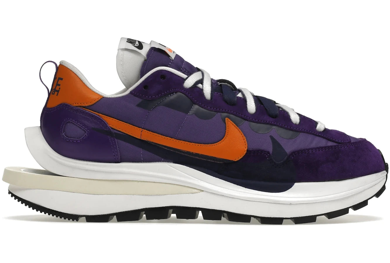 Nike Vaporwaffle sacai Dark Iris