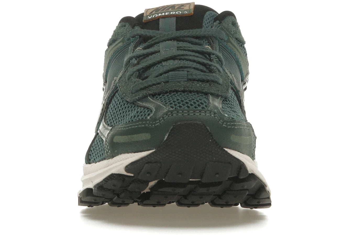 Nike Zoom Vomero 5 Vintage Green Light Orewood Brown Hemp Chrome