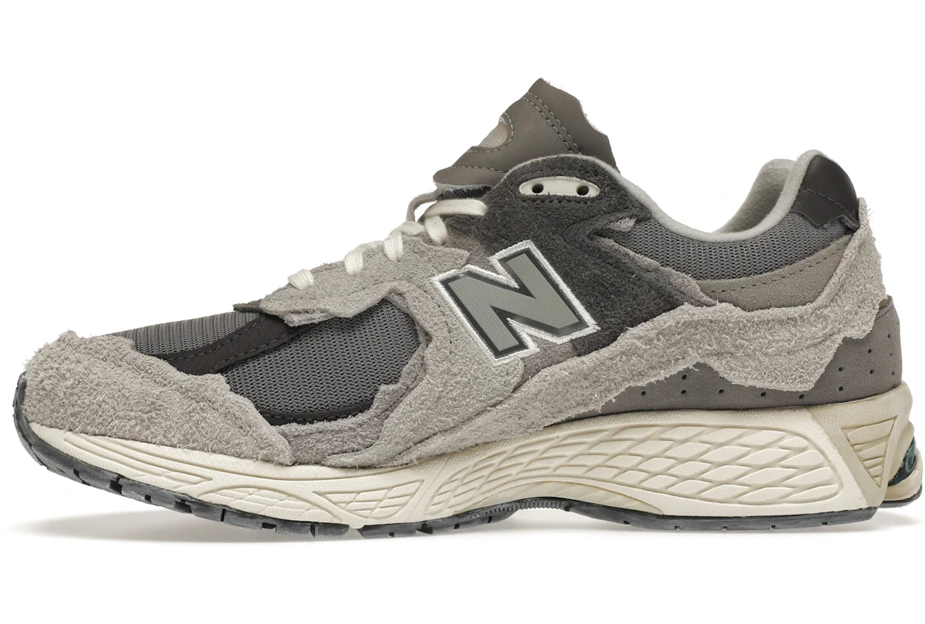 New Balance 2002R Protection Pack Rain Cloud