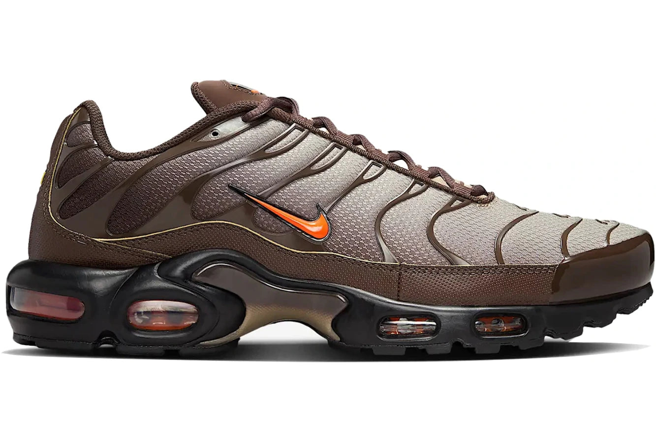 Nike Air Max Plus Baroque Brown Safety Orange