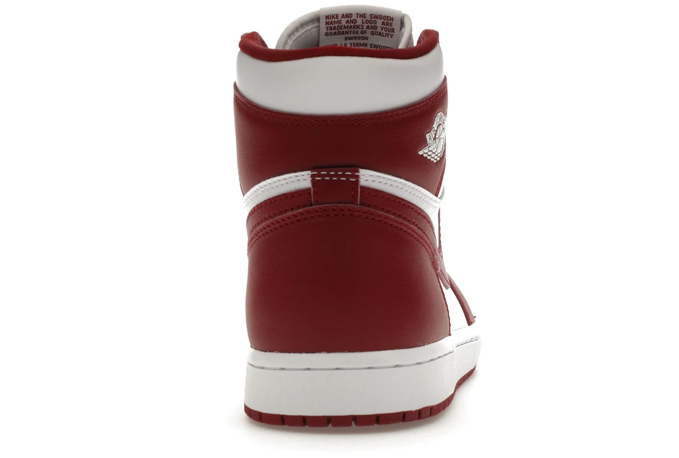 Air Jordan 1 Retro High OG Artisanal Team Red
