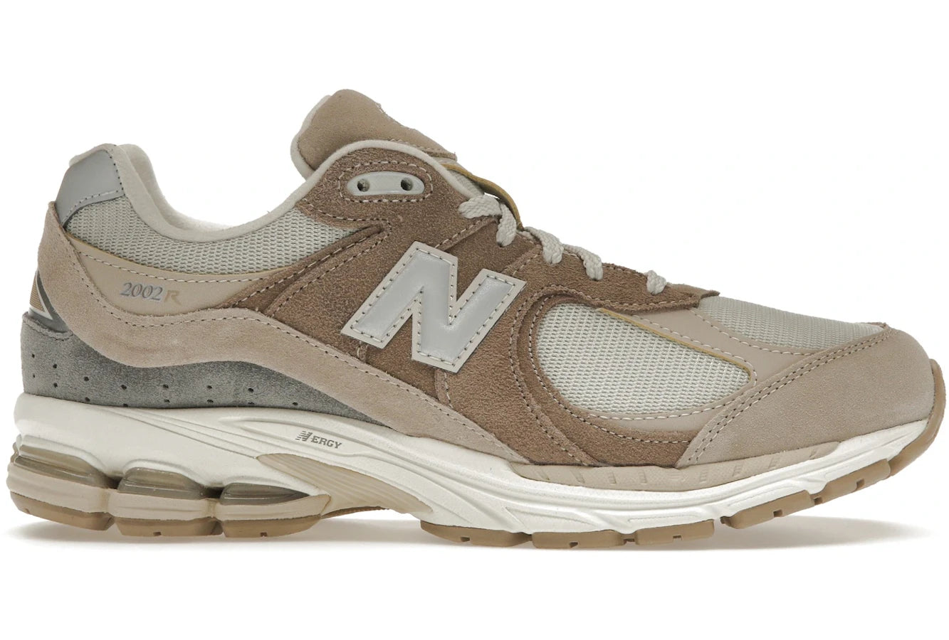 New Balance 2002R Driftwood Sandstone