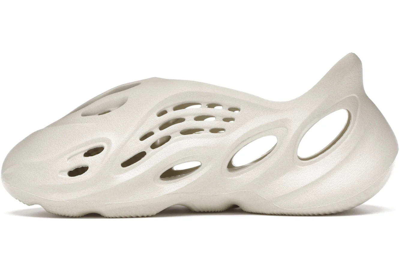 Adidas Yeezy Foam RNNR Sand