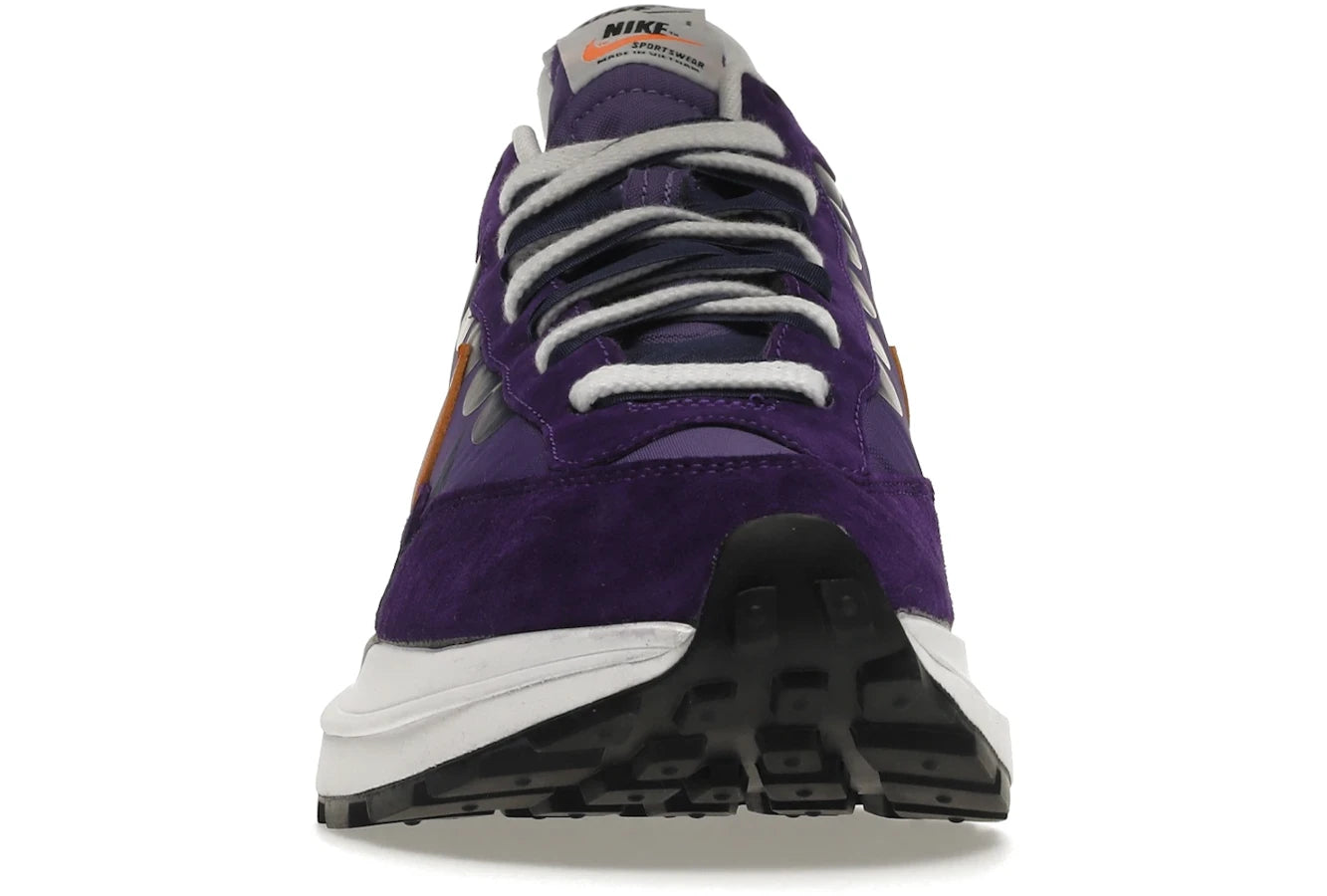 Nike Vaporwaffle sacai Dark Iris