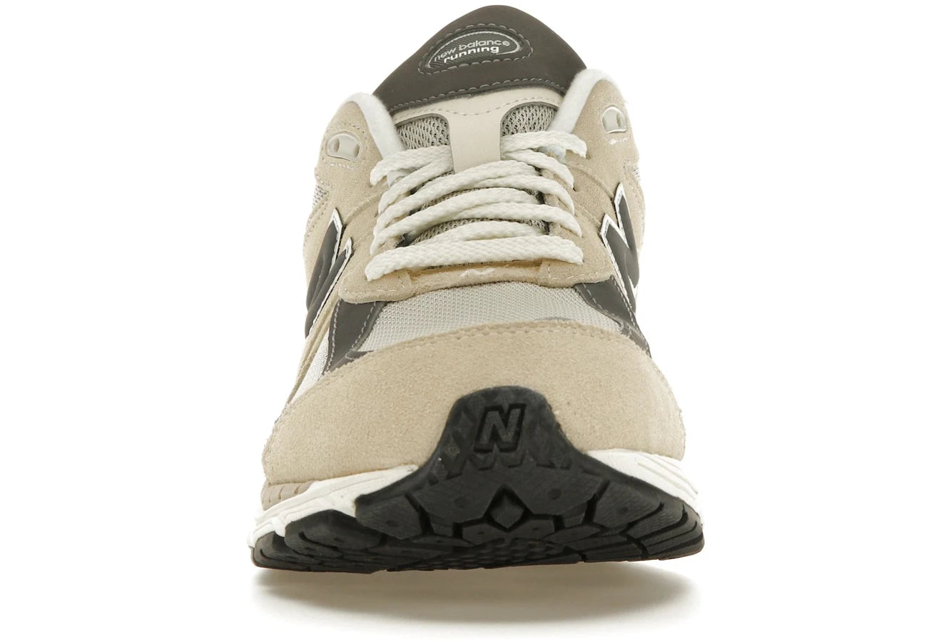 New Balance 2002R Sandstone Magnet
