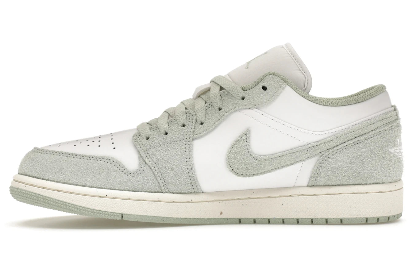 Air Jordan 1 Low SE Seafoam