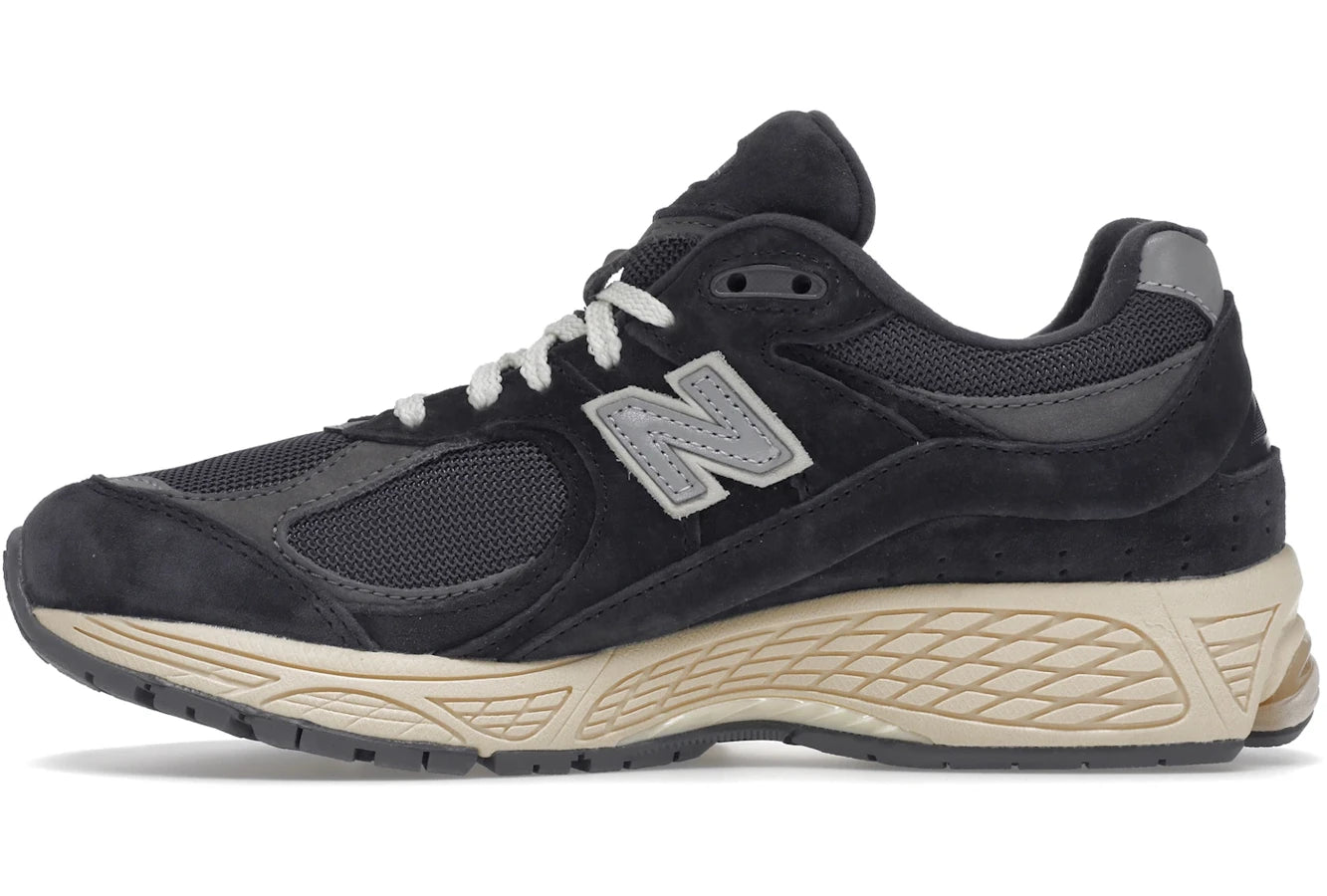New Balance 2002R Black Dark Grey