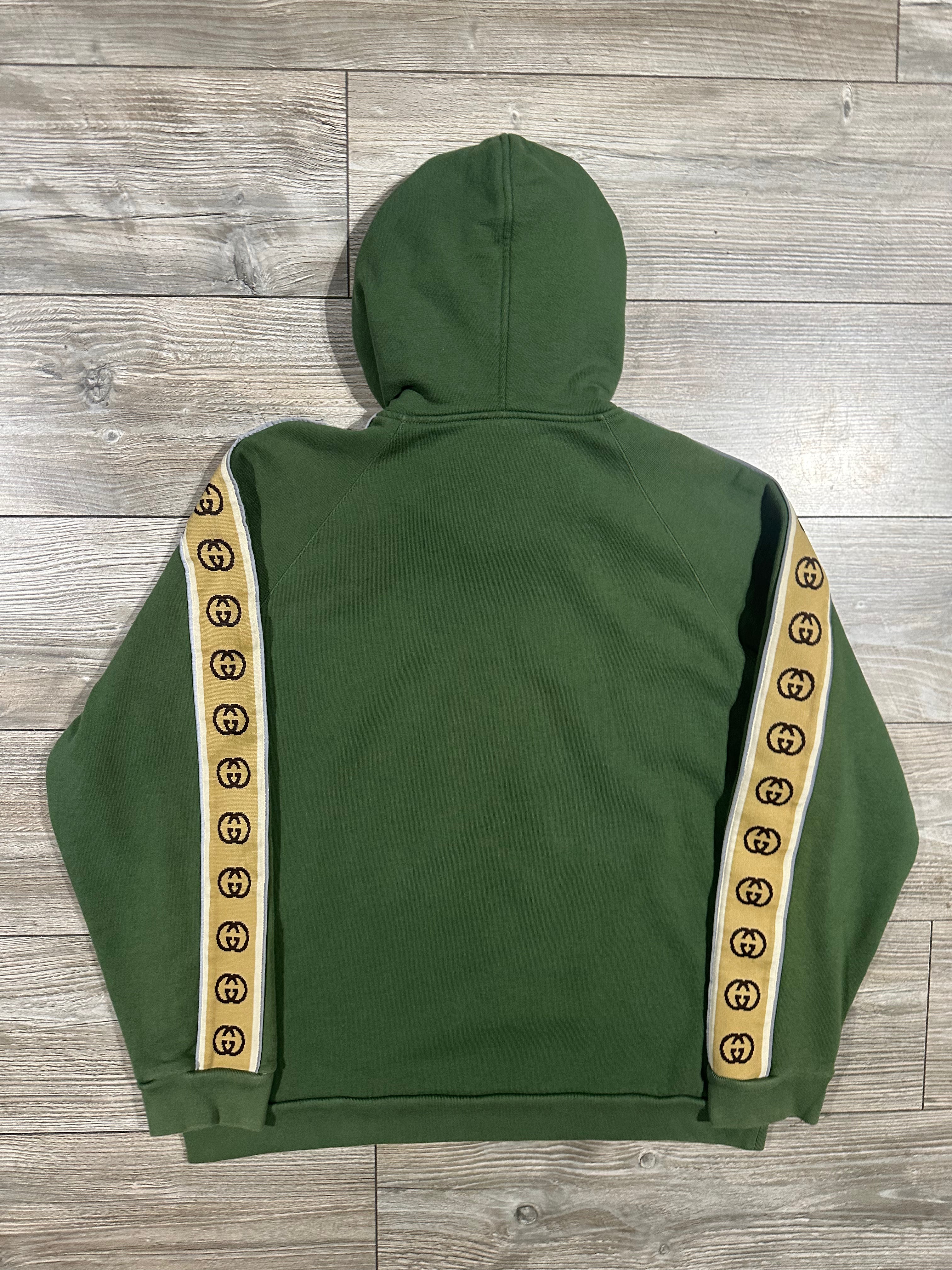 Gucci Hoodie (Fittaa M)