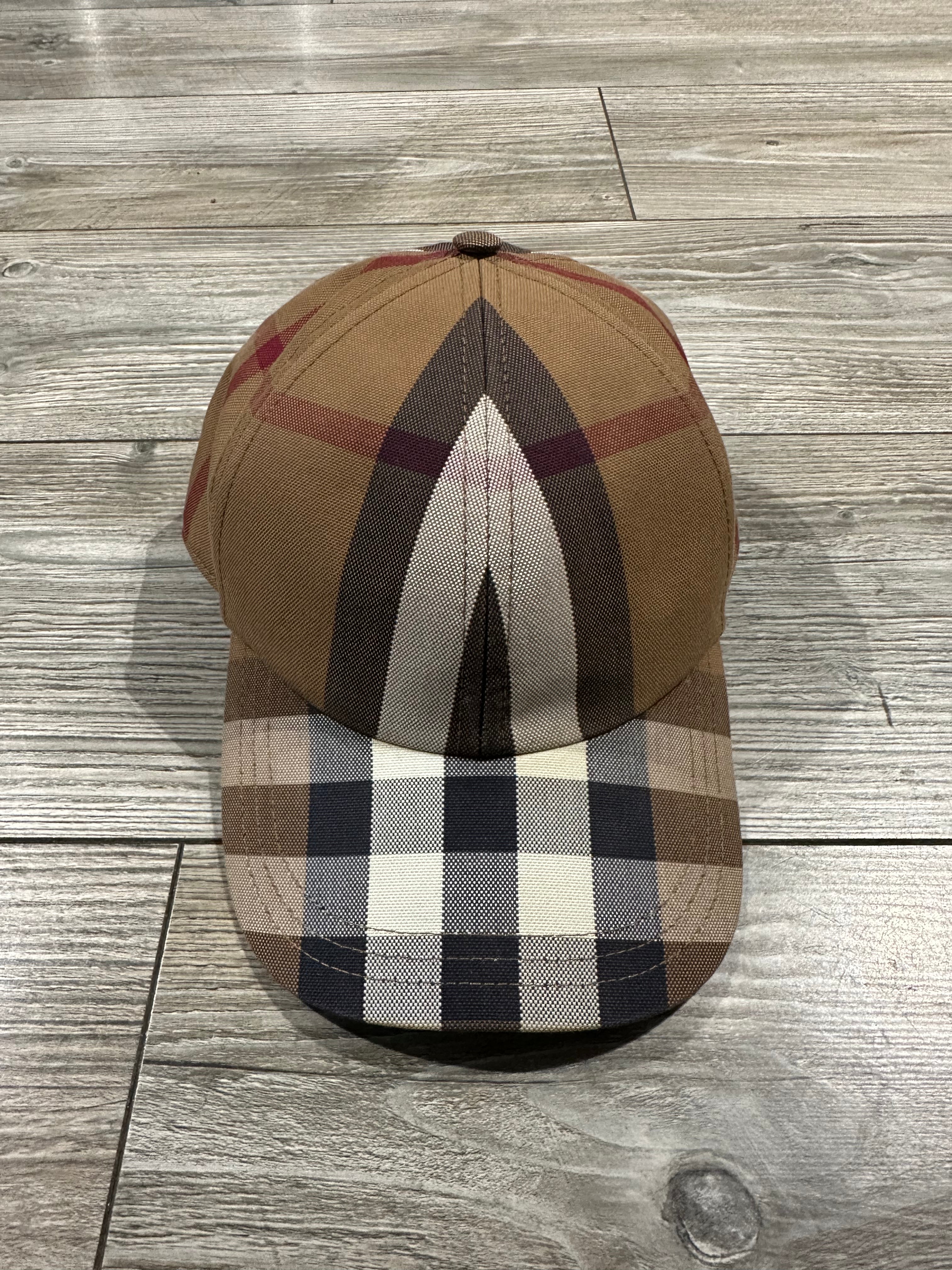 Burberry Cap (Onesize)