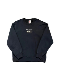 Nike x Supreme Sweatshirt (Fittaa S)