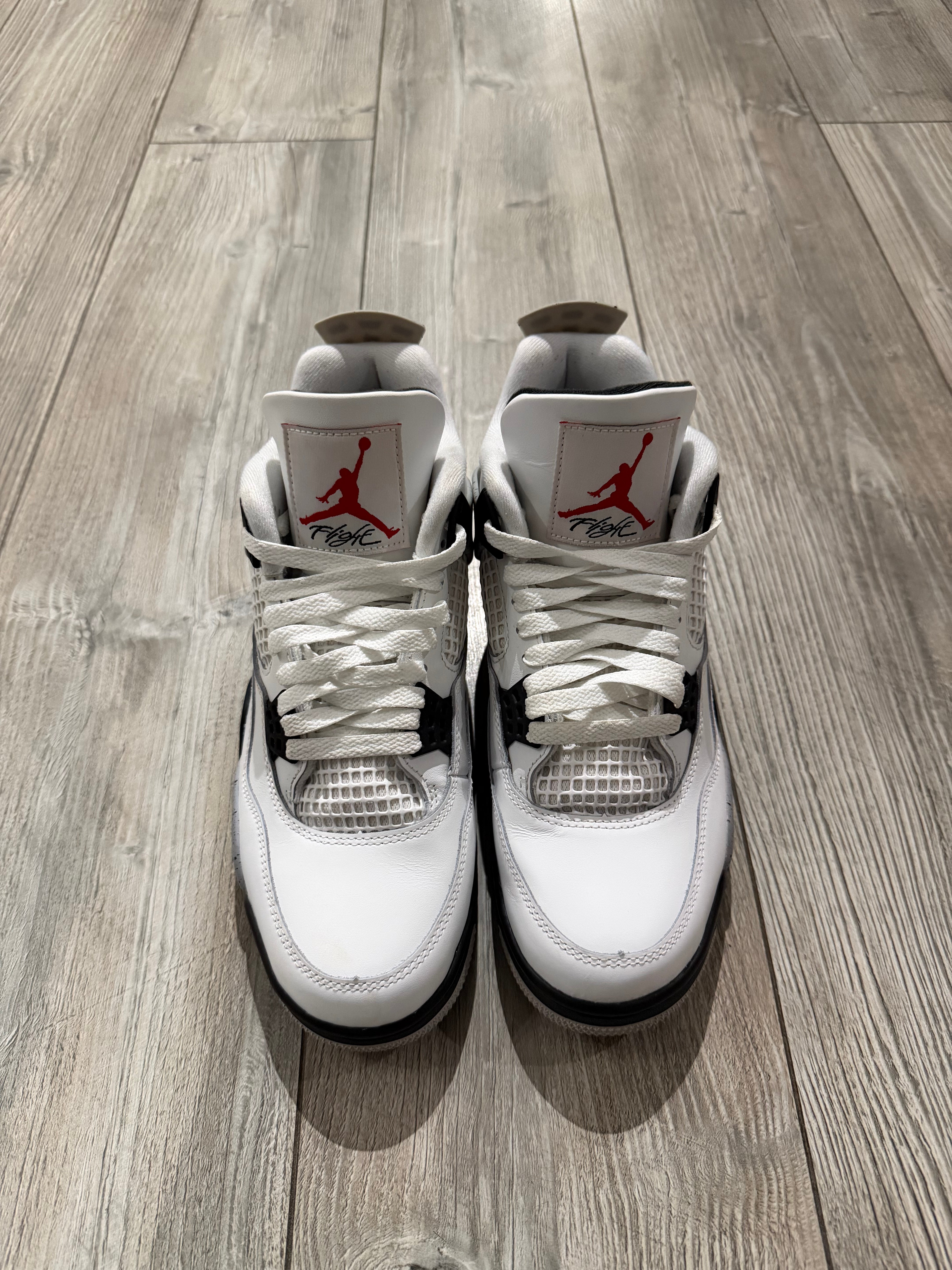 Air Jordan 4 Retro White Cement (EU 43)