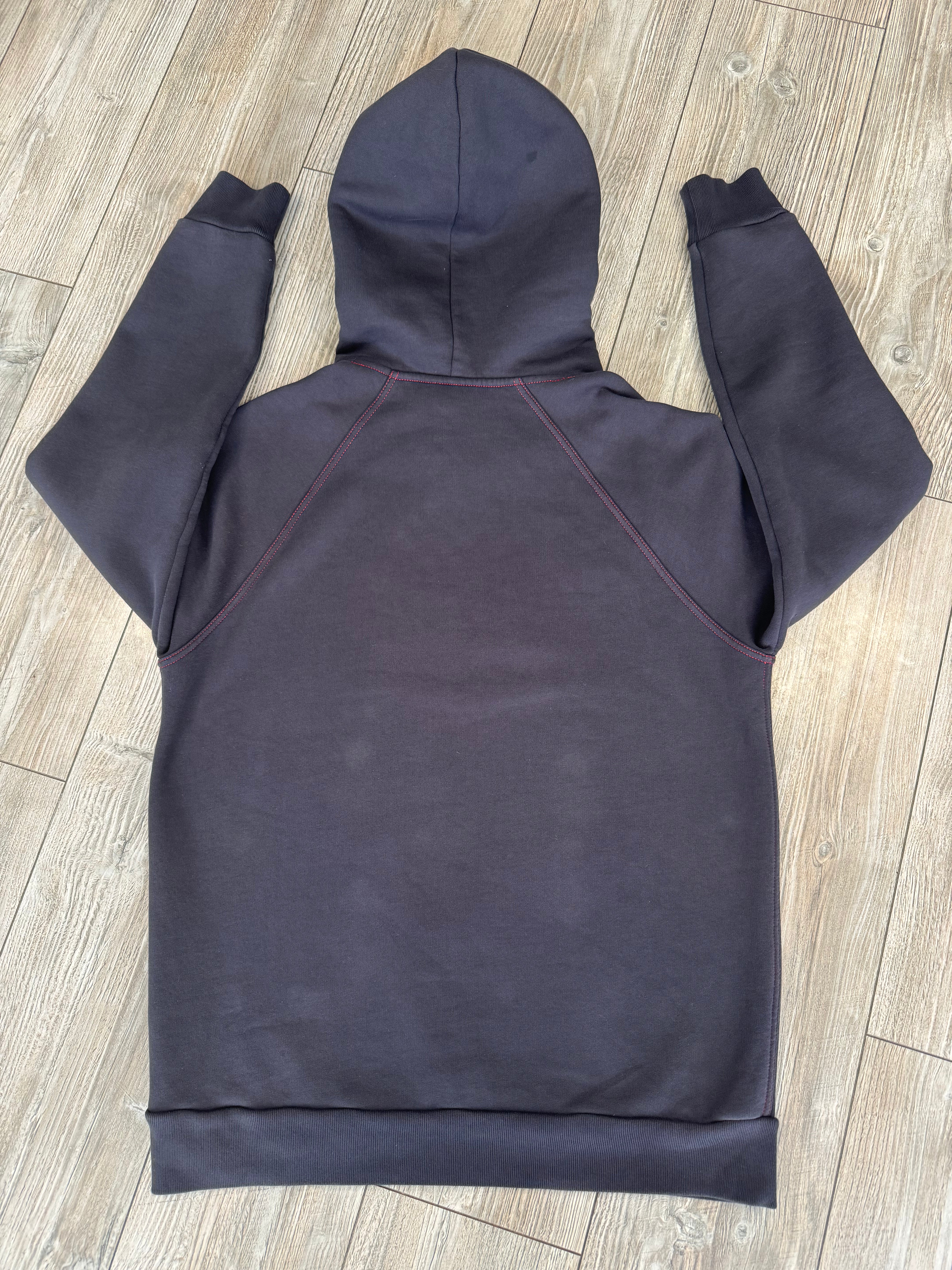Burberry Hoodie (Fittaa L)