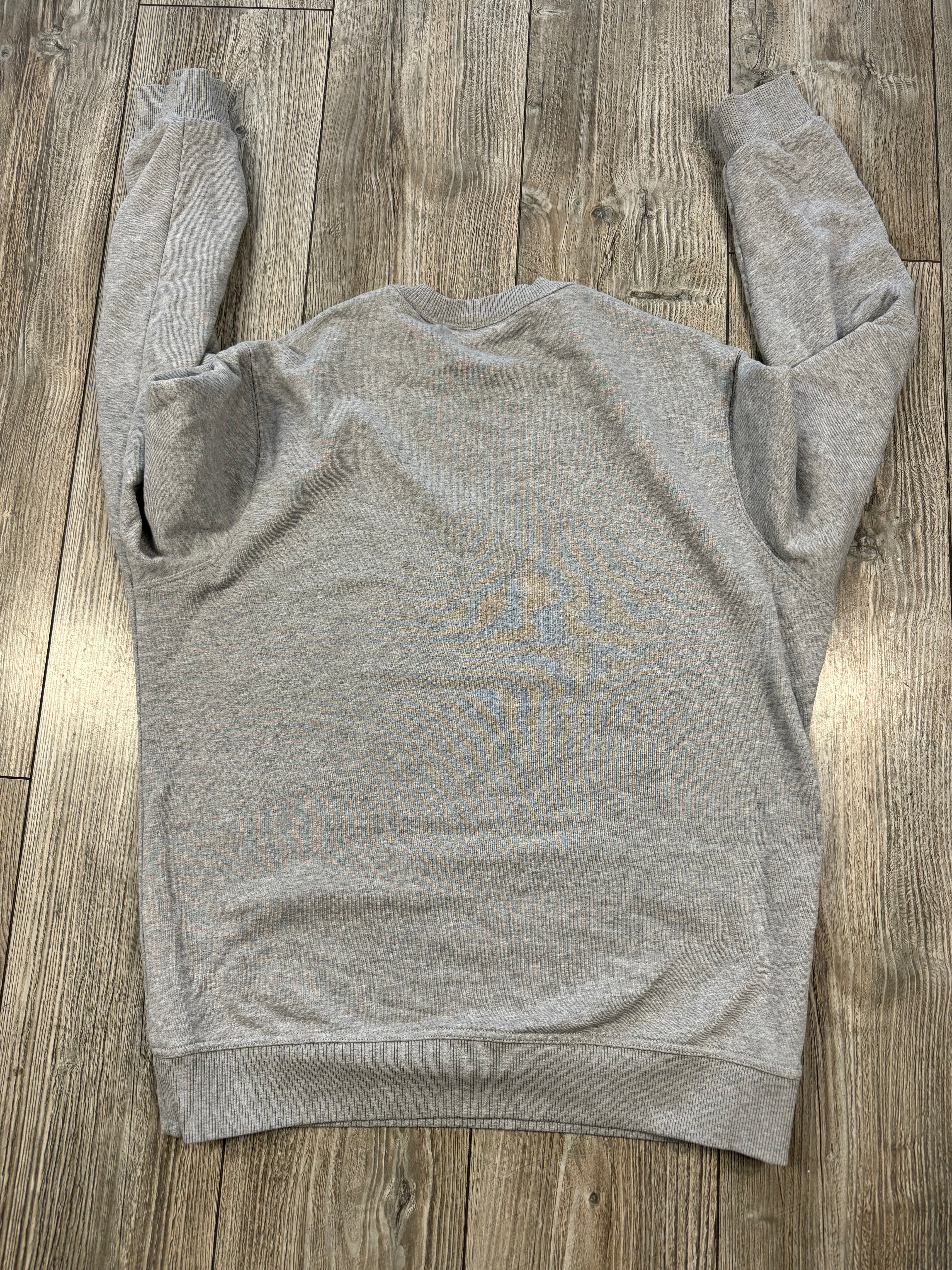 Burberry Sweater (Fittaa M)