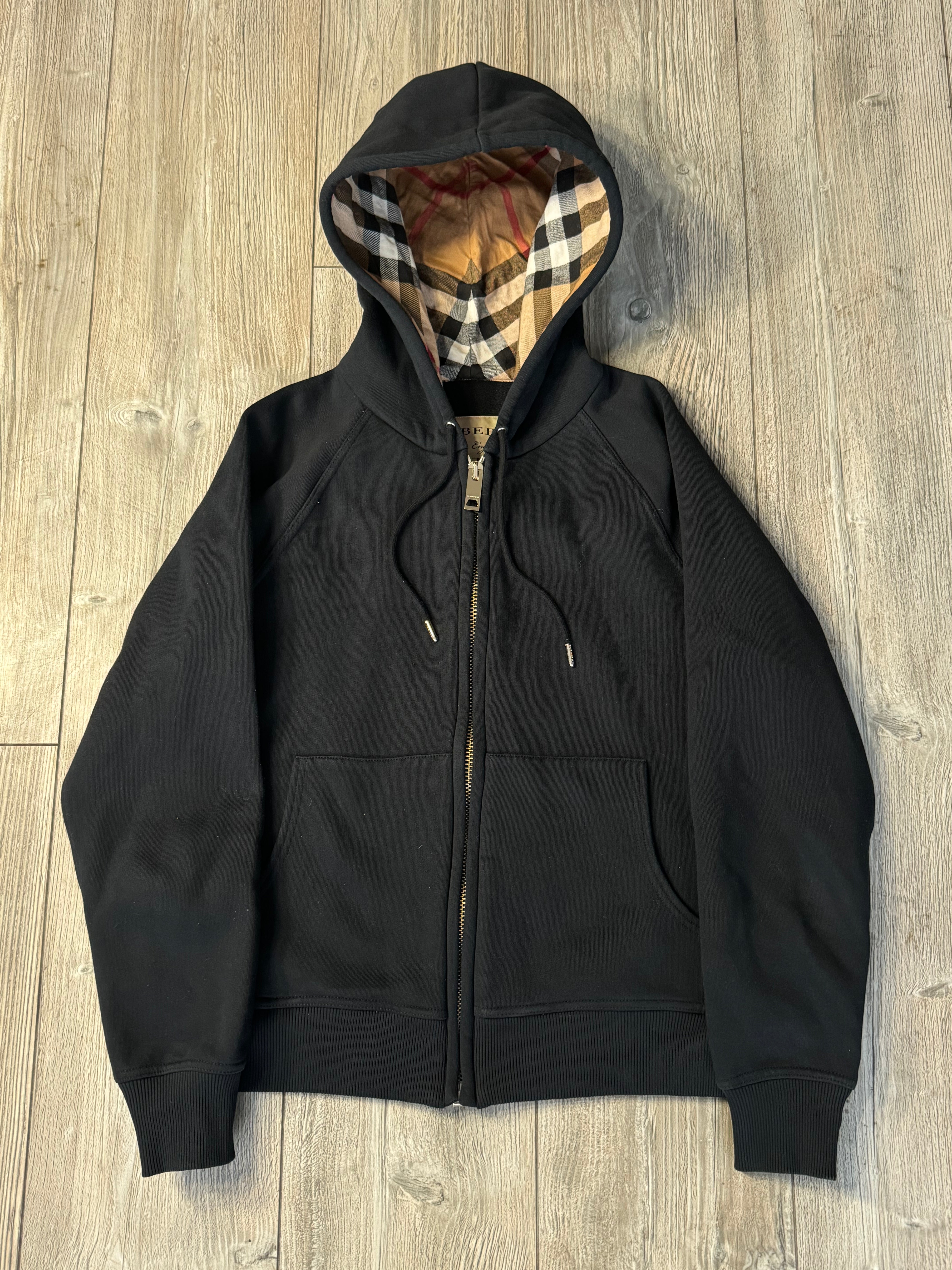 Burberry Zip-Up Hooide (Fittaa XS)
