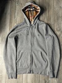Burberry Zip-Up Hoodie (Fittaa M)