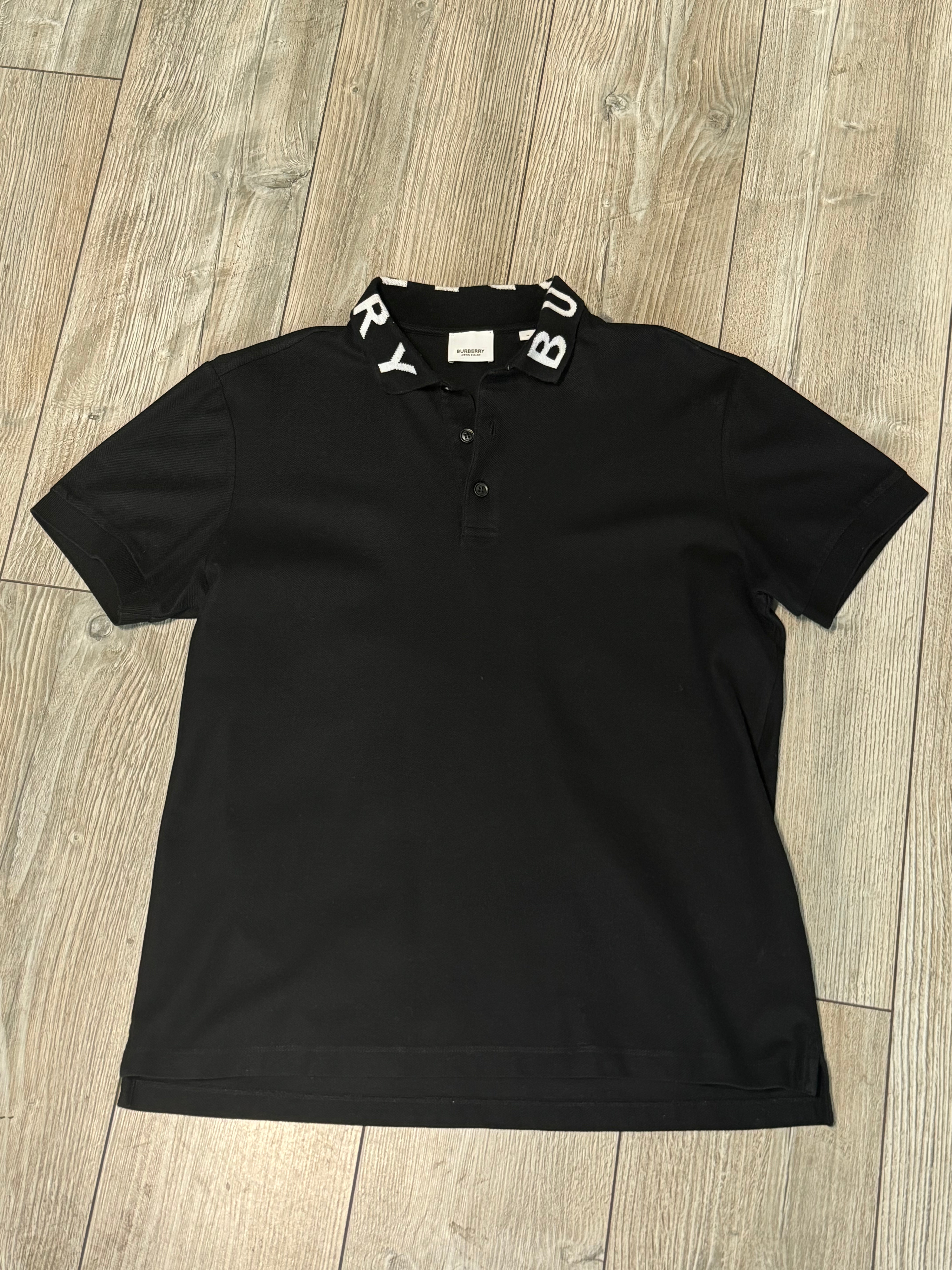 Burberry Polo (Fittaa S)