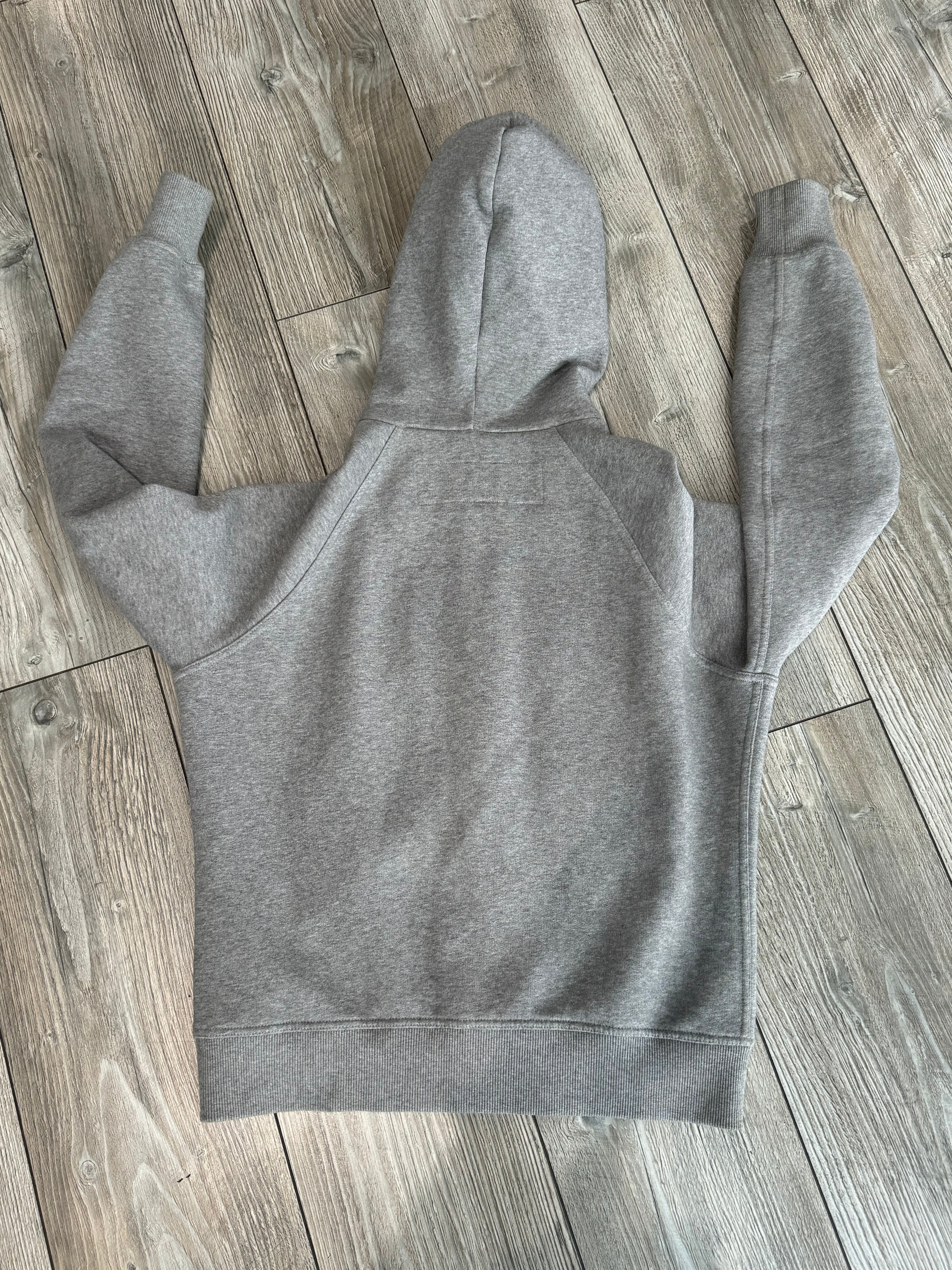 Burberry Hoodie (Fittaa XS)