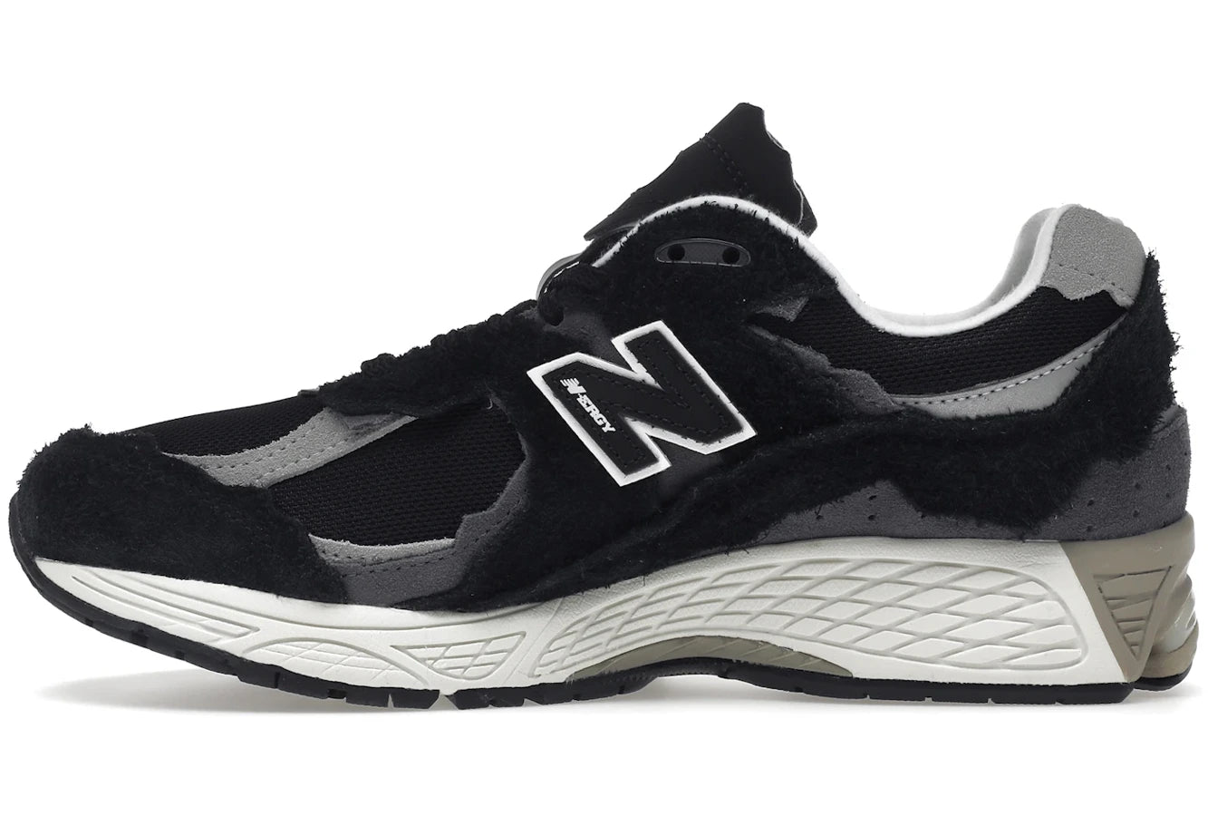 New Balance 2002R Protection Pack Black Grey