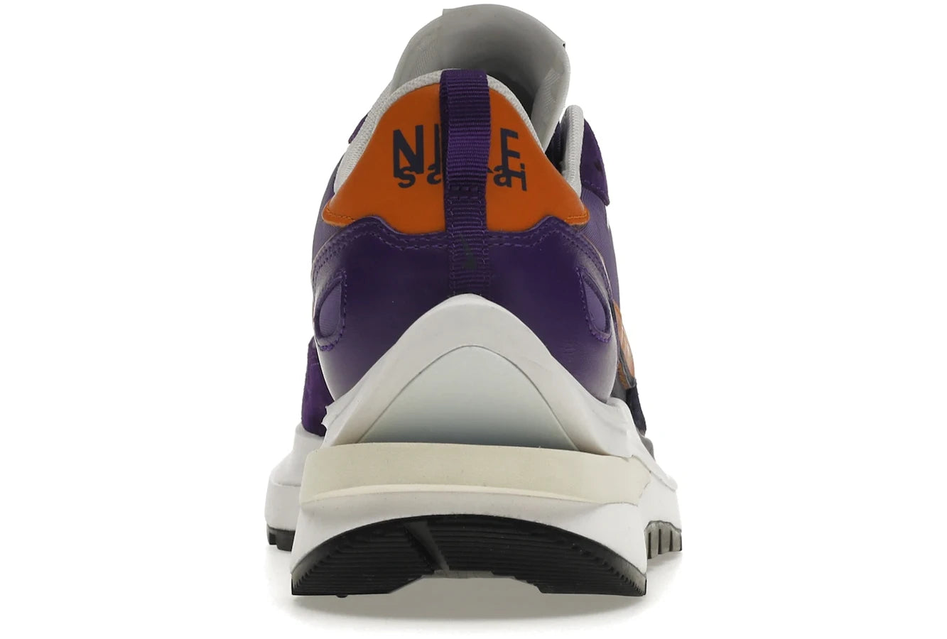 Nike Vaporwaffle sacai Dark Iris