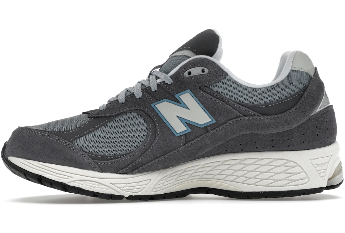 New Balance 2002R Magnent Lead