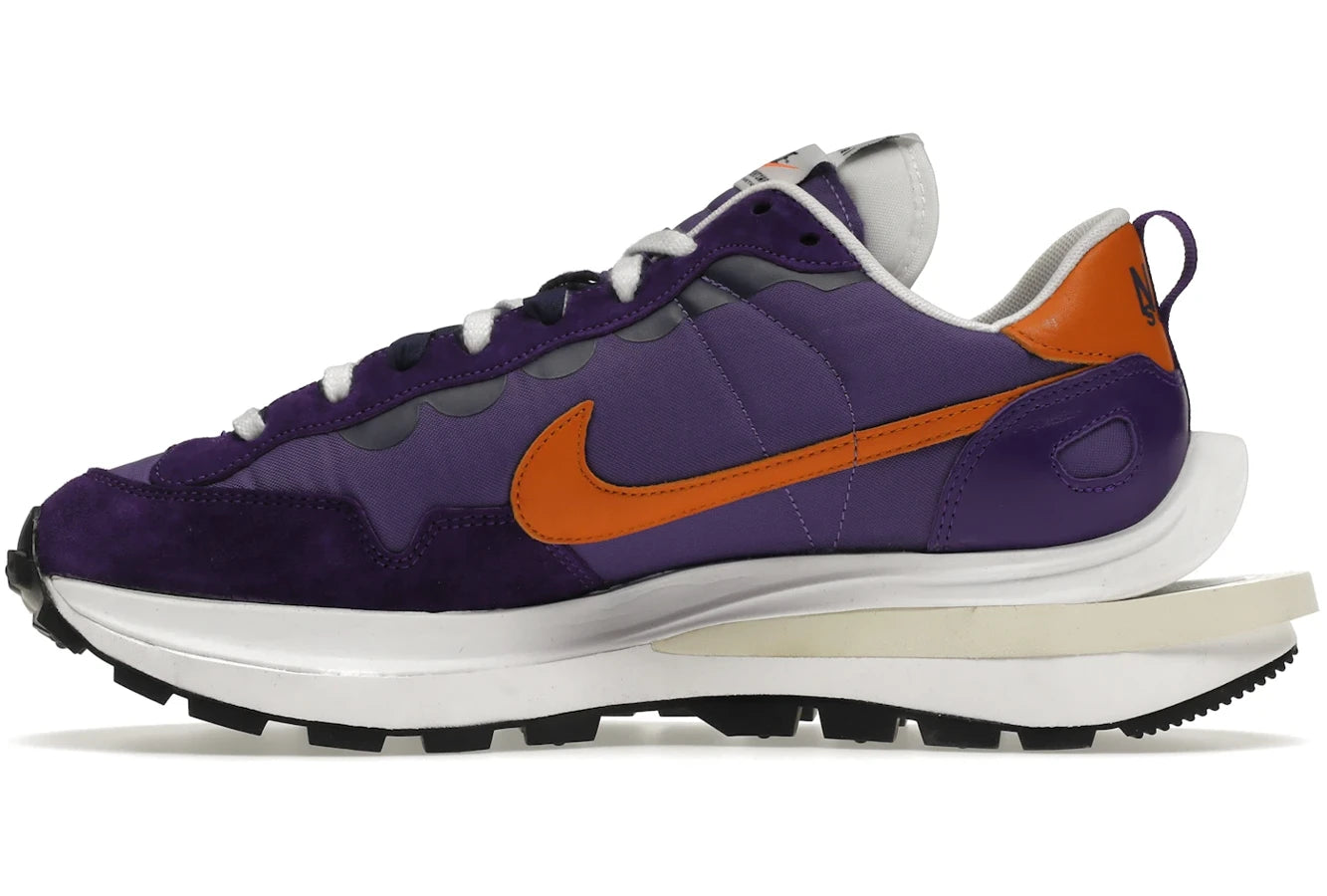 Nike Vaporwaffle sacai Dark Iris