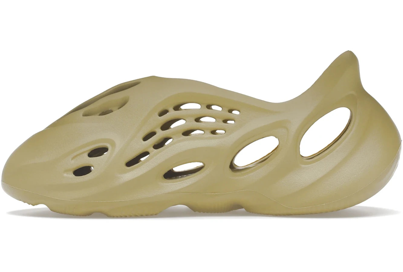 Adidas Yeezy Foam RNNR Sulfur
