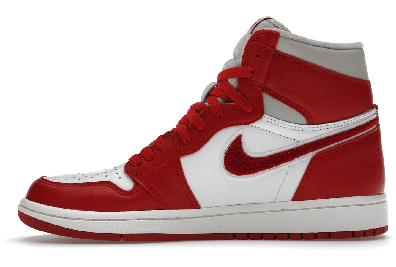 Air Jordan 1 Retro High OG Varsity Red