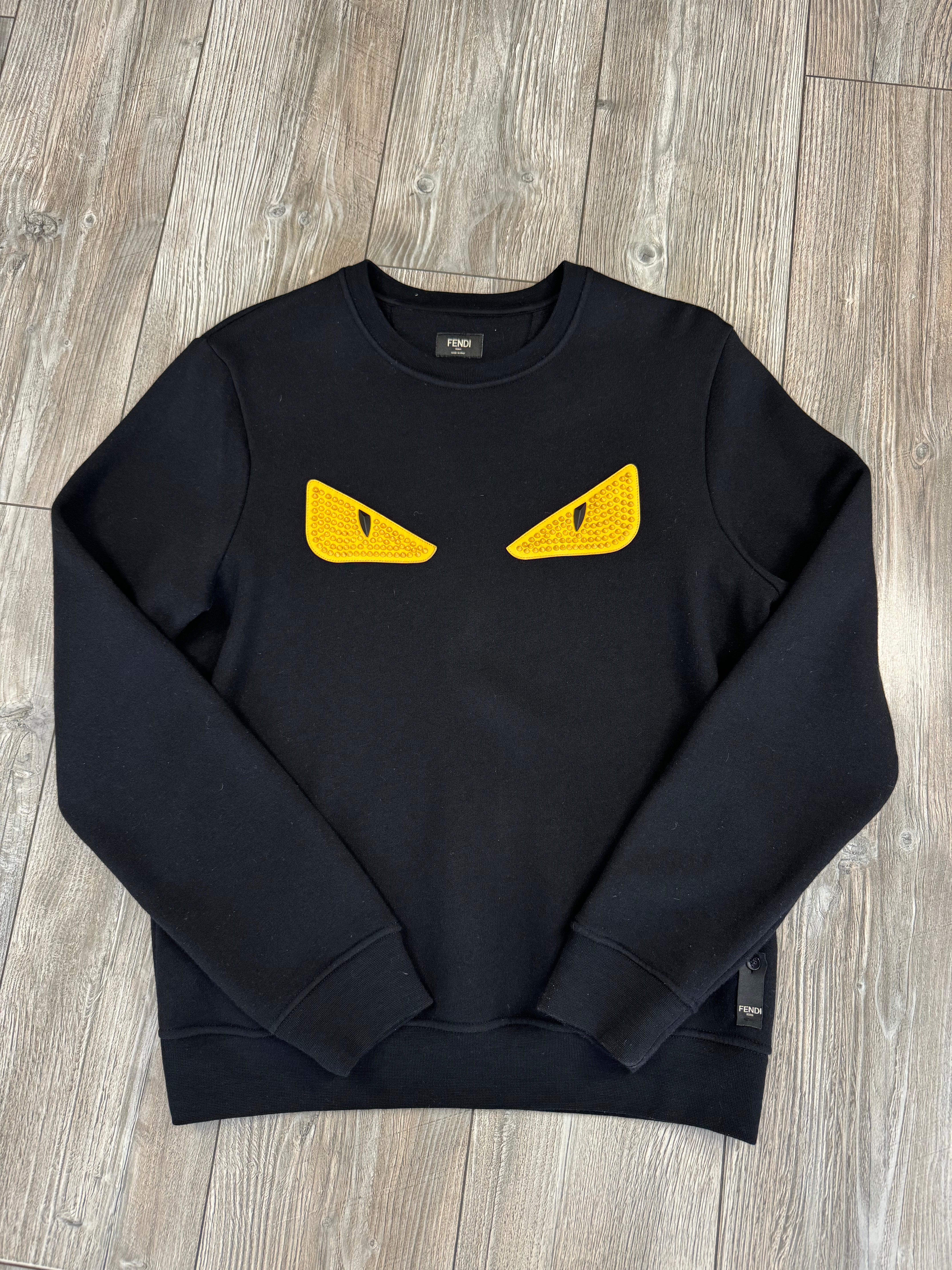 Fendi Sweater (Fittaa M)