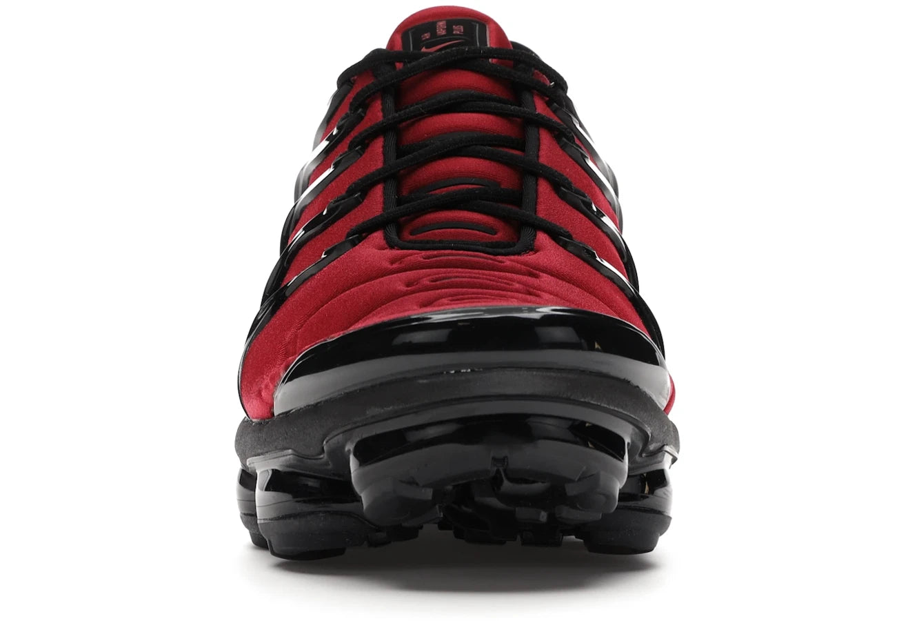 Nike Air VaporMax Plus University Red Black