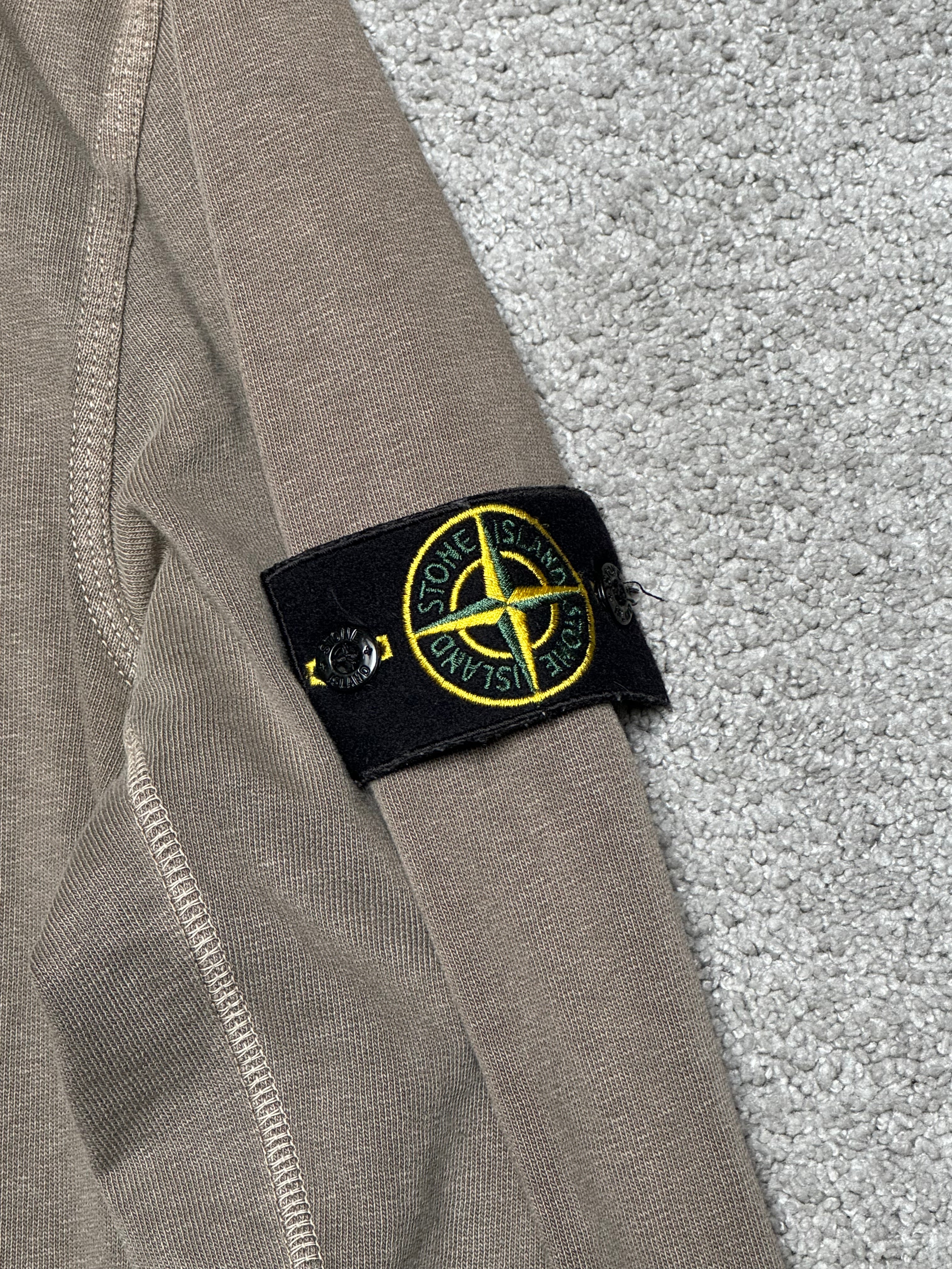 Stone Island Sweater (Fittaa S)
