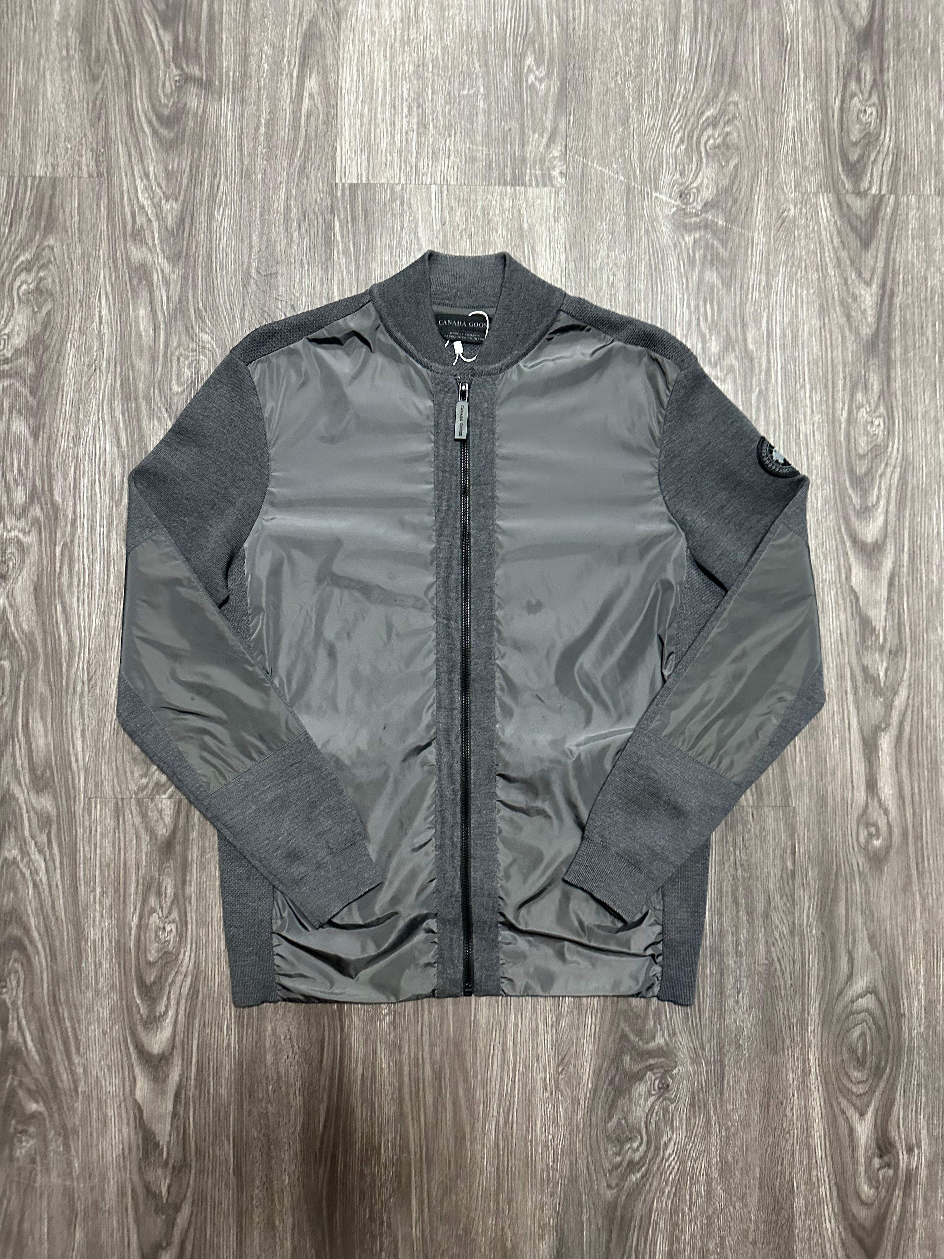 Canada Goose Cardigan (Fittaa S)
