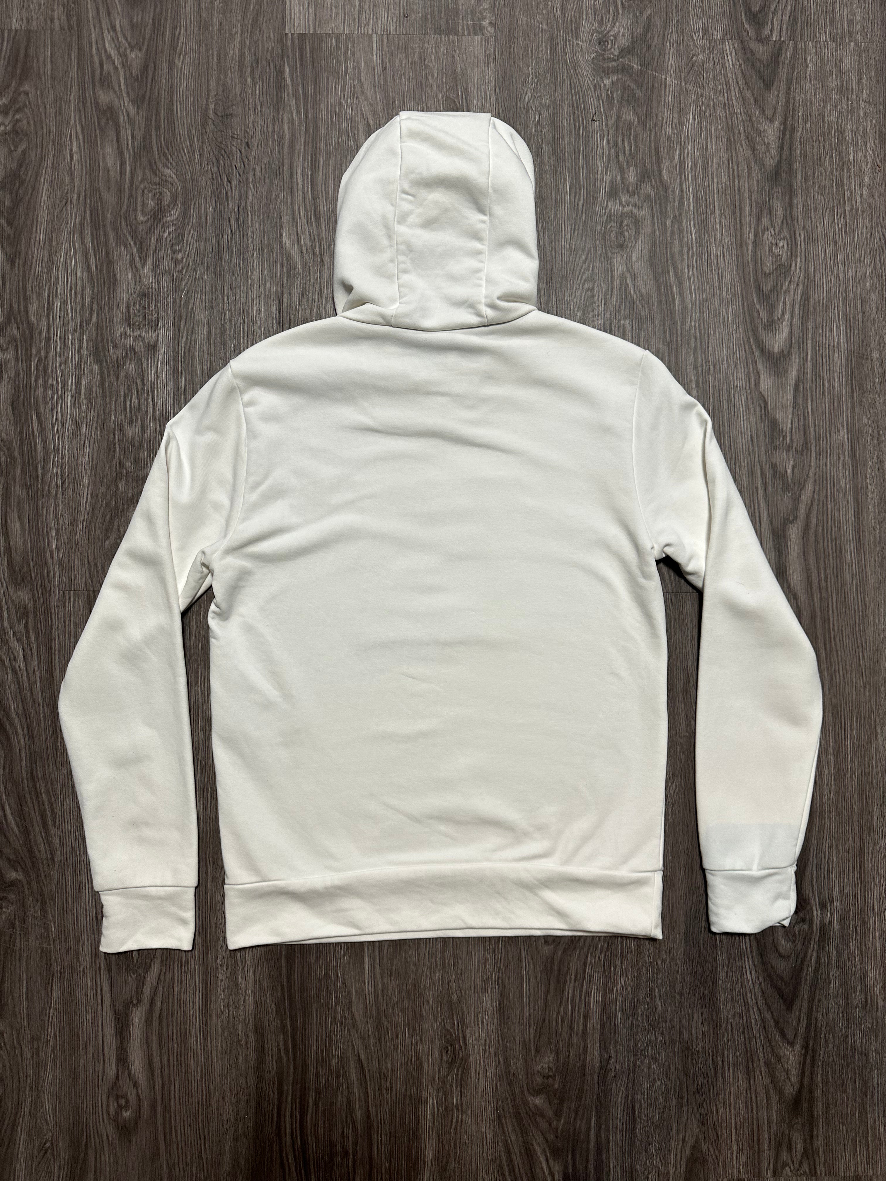 Fendi Hoodie (Fittaa S)