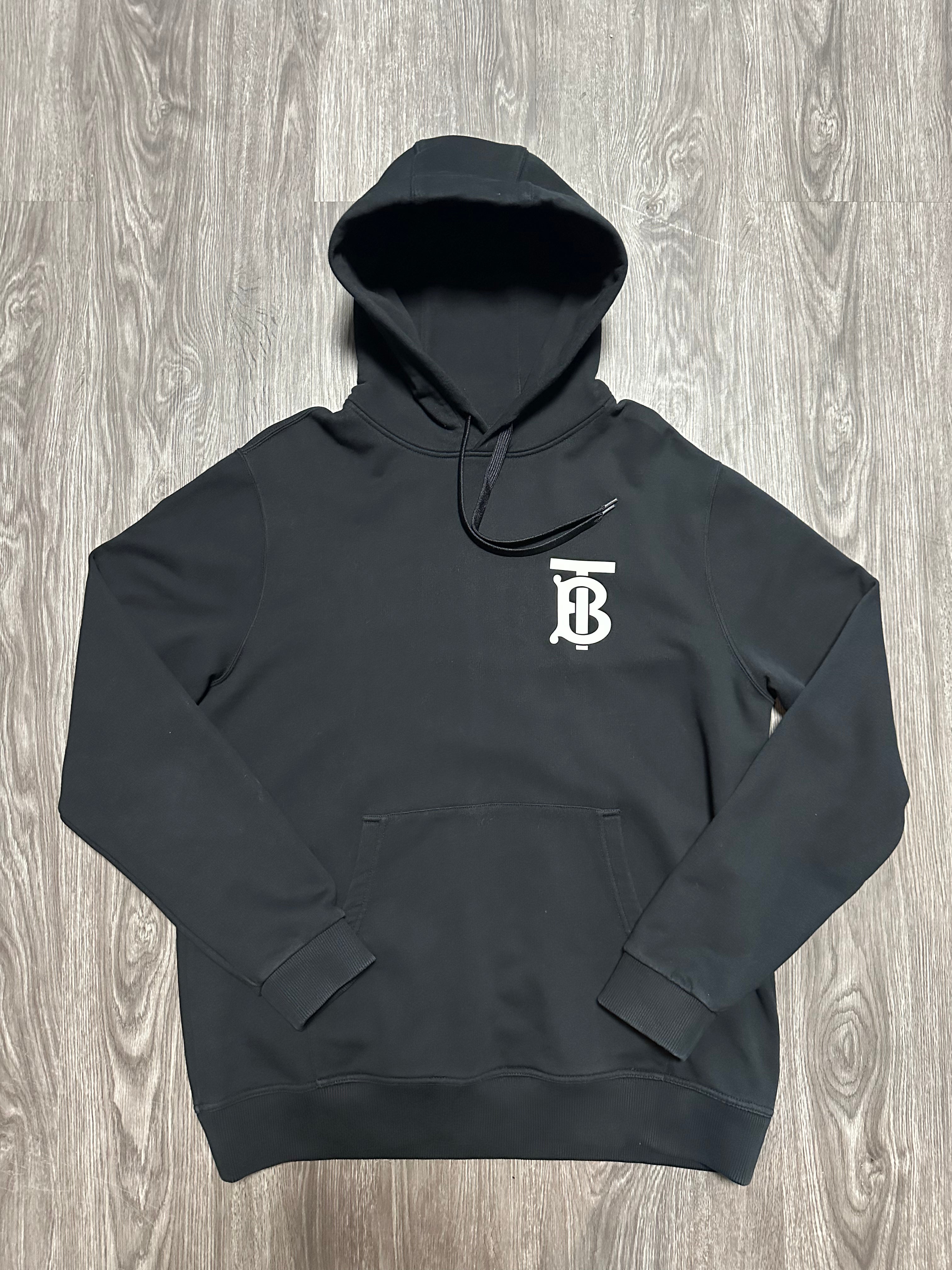 Burberry Hoodie (Fittaa L)