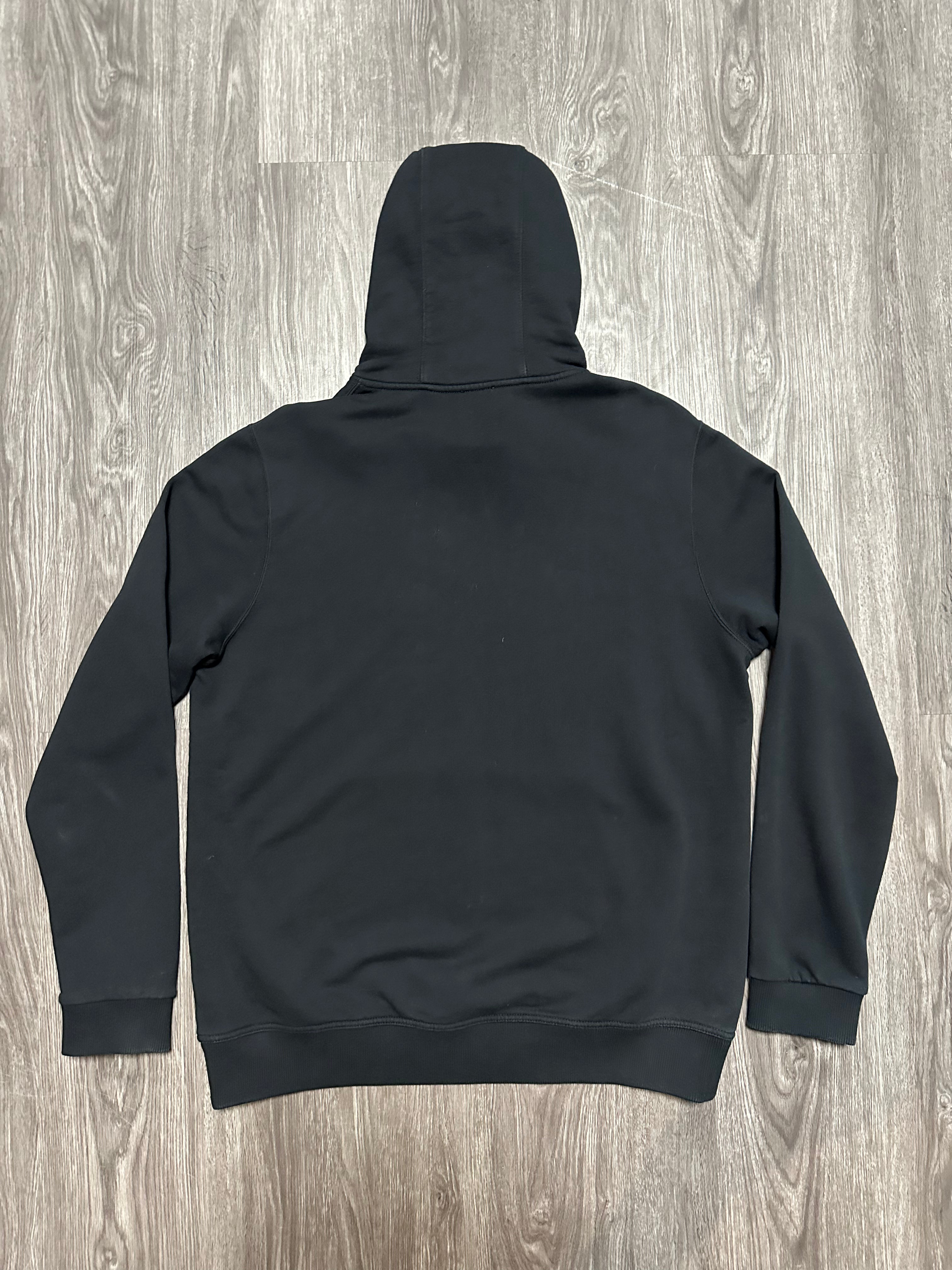 Burberry Hoodie (Fittaa L)