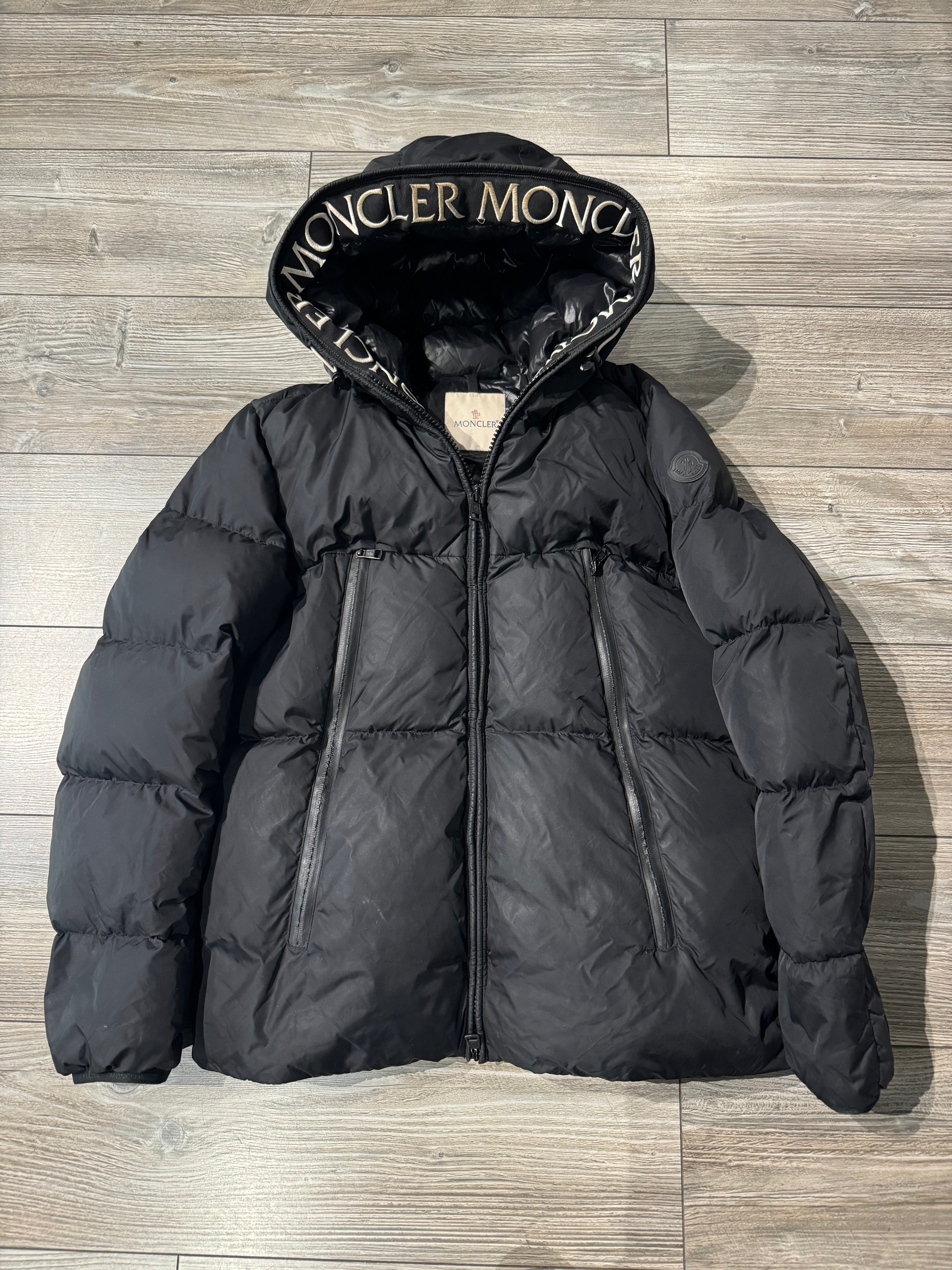 Moncler Montcla (4)