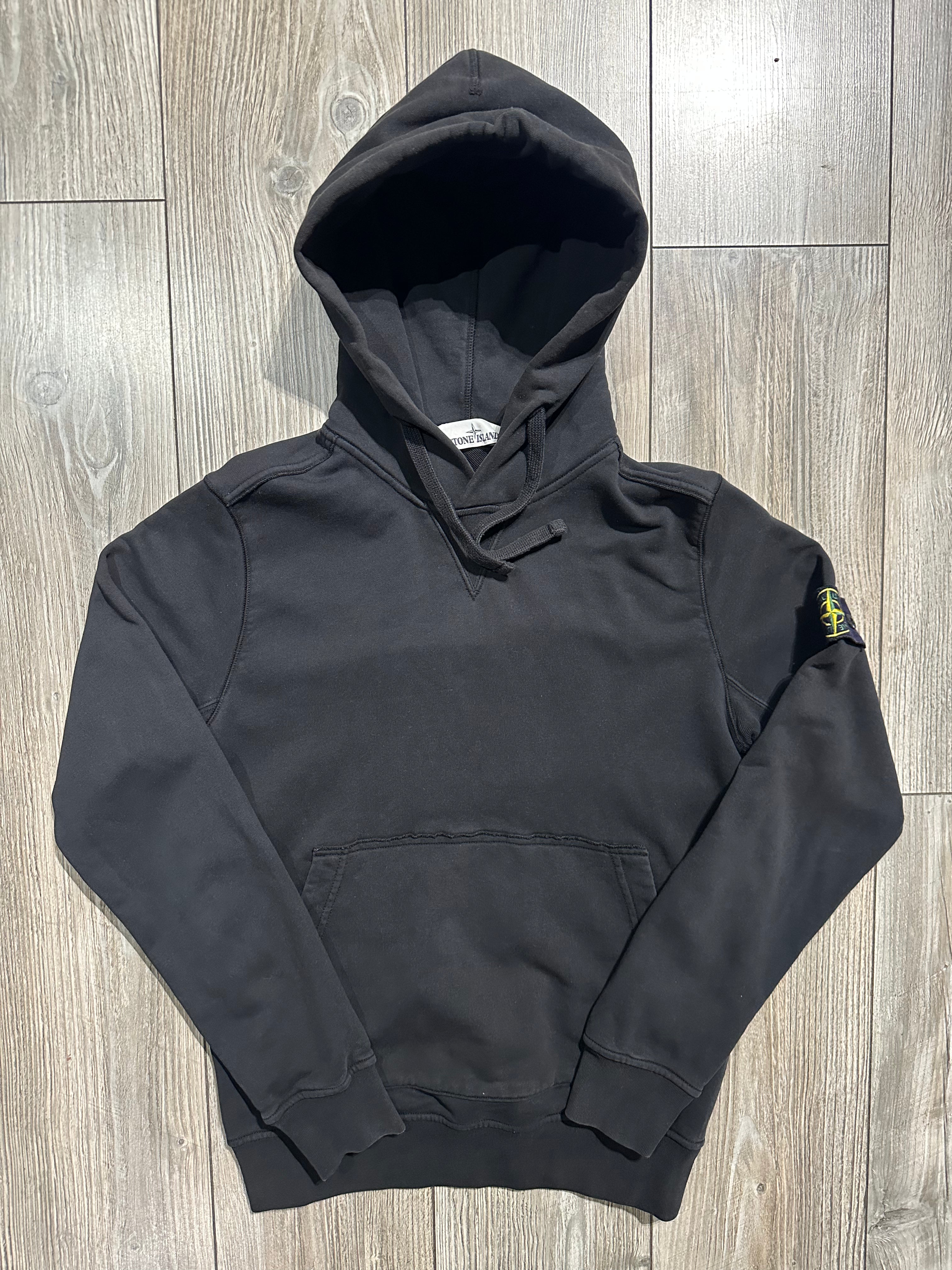 Stone Island (Fittaa S)