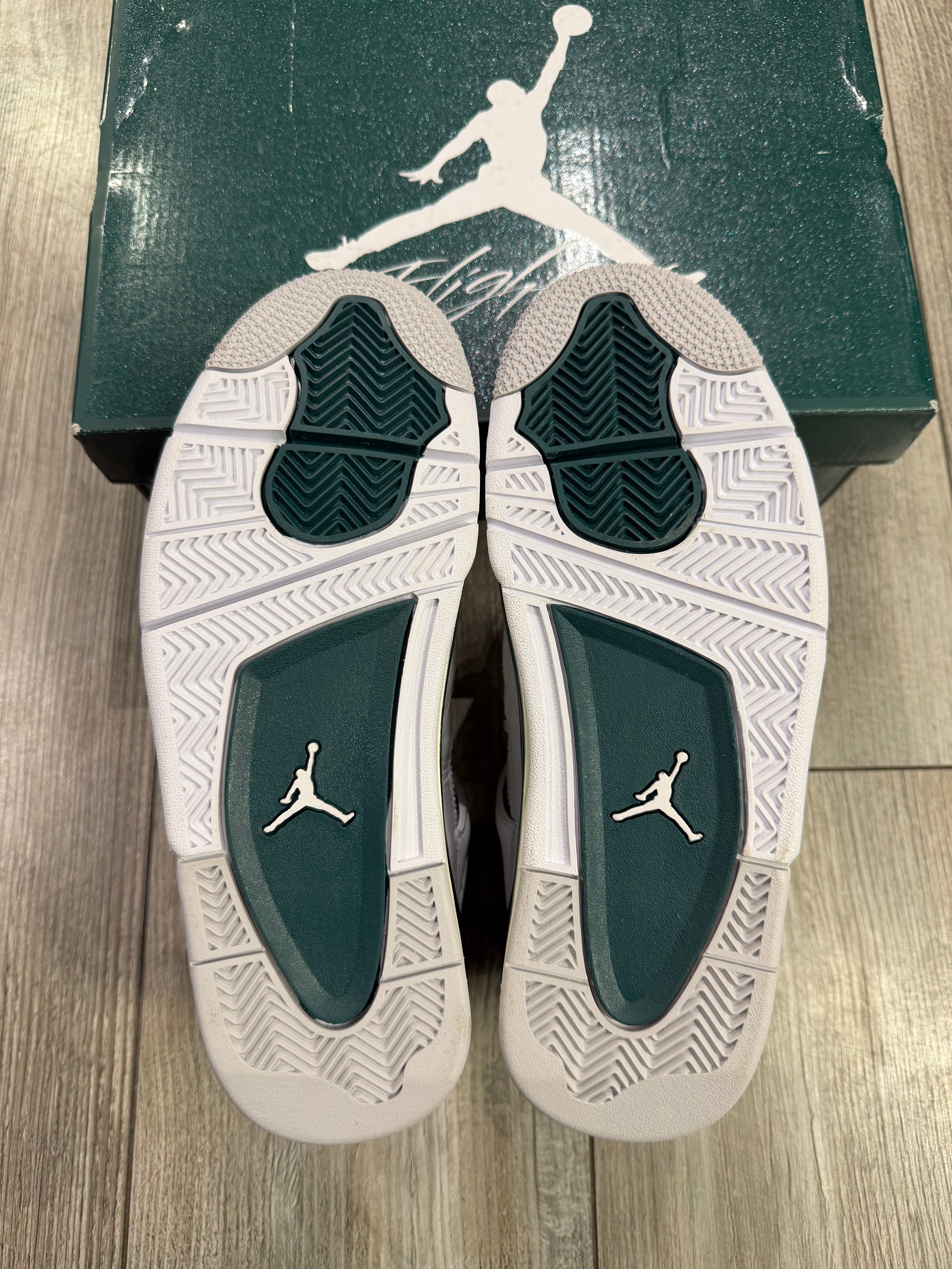 Air Jordan 4 Retro Oxidized Green (EU40)