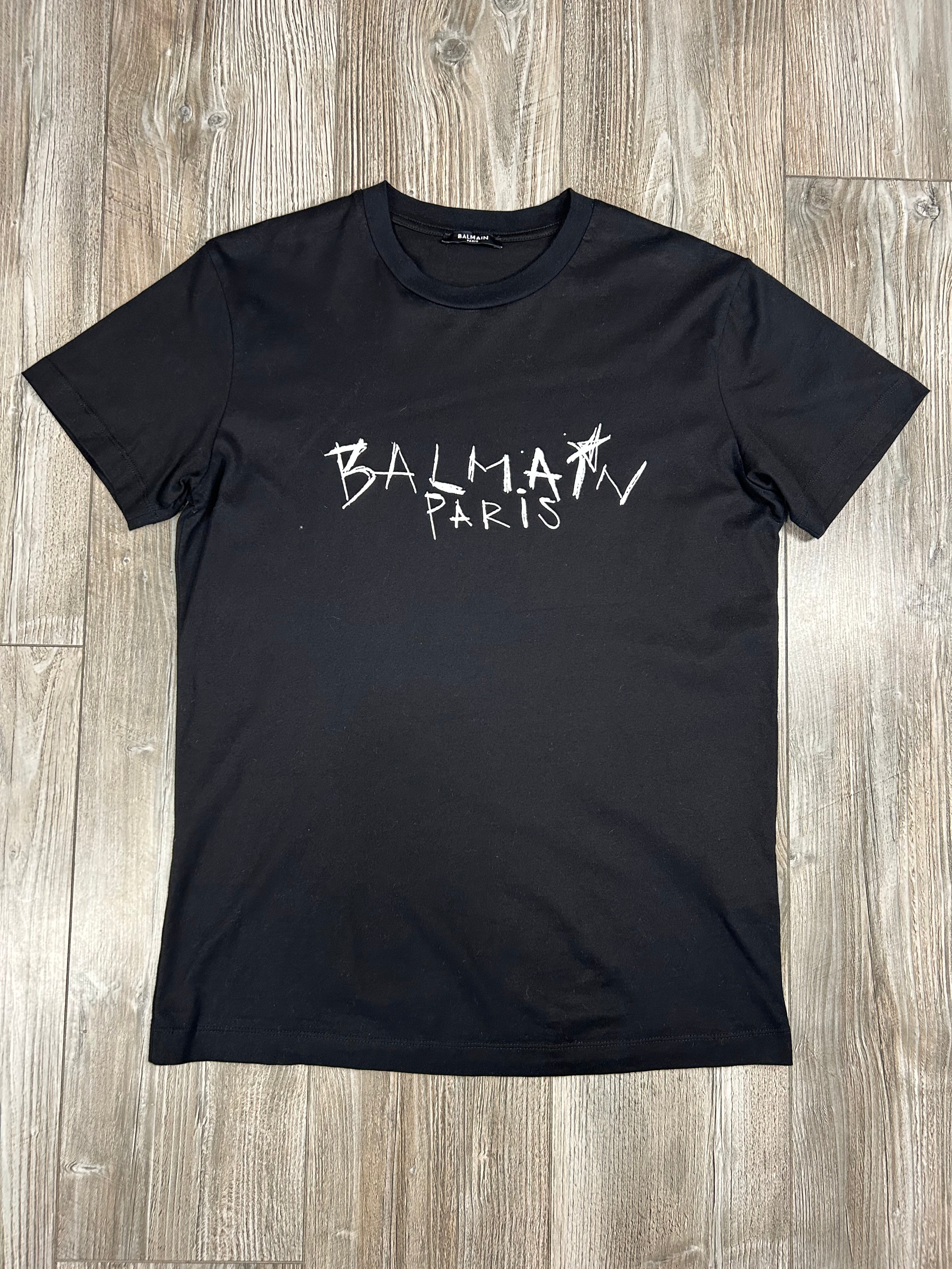 Balmain T-Shirt (Fittaa M)