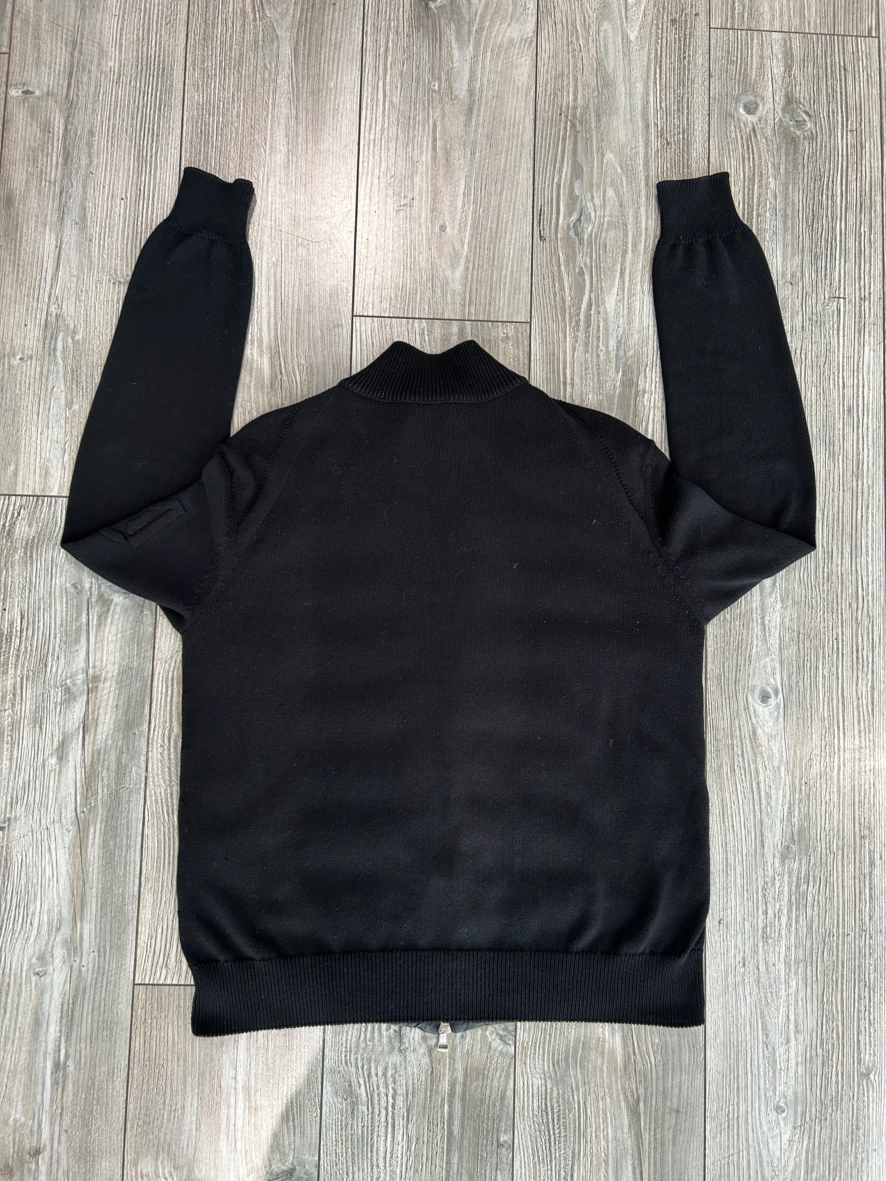 Moncler Cardigan (Fittaa M)