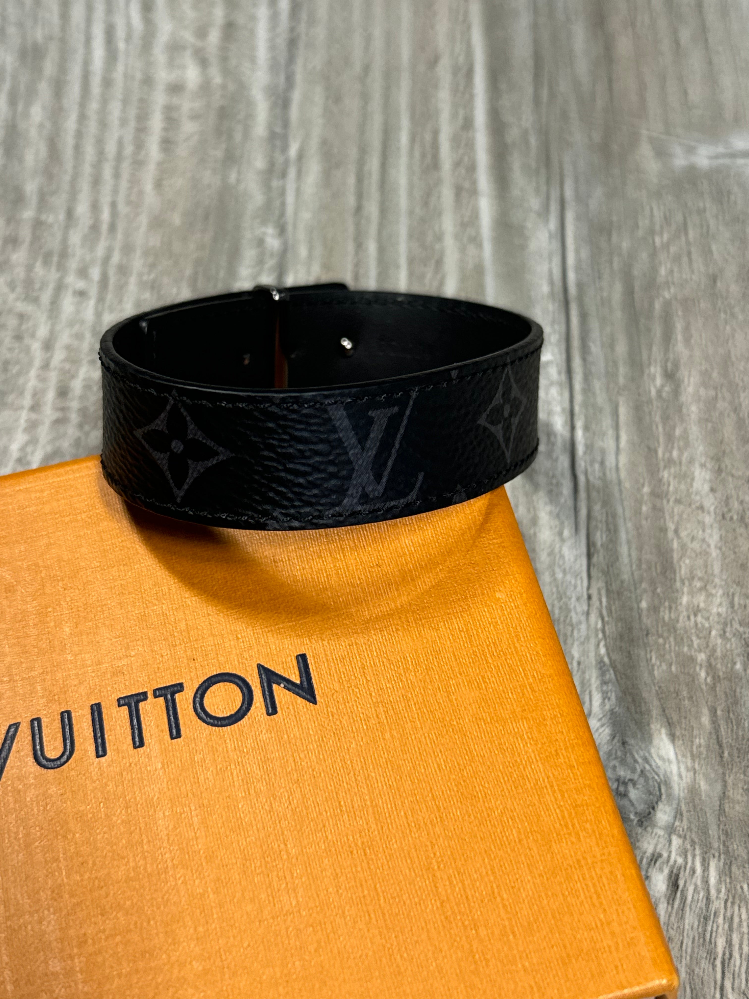 Louis Vuitton Bracelet (Onesize)