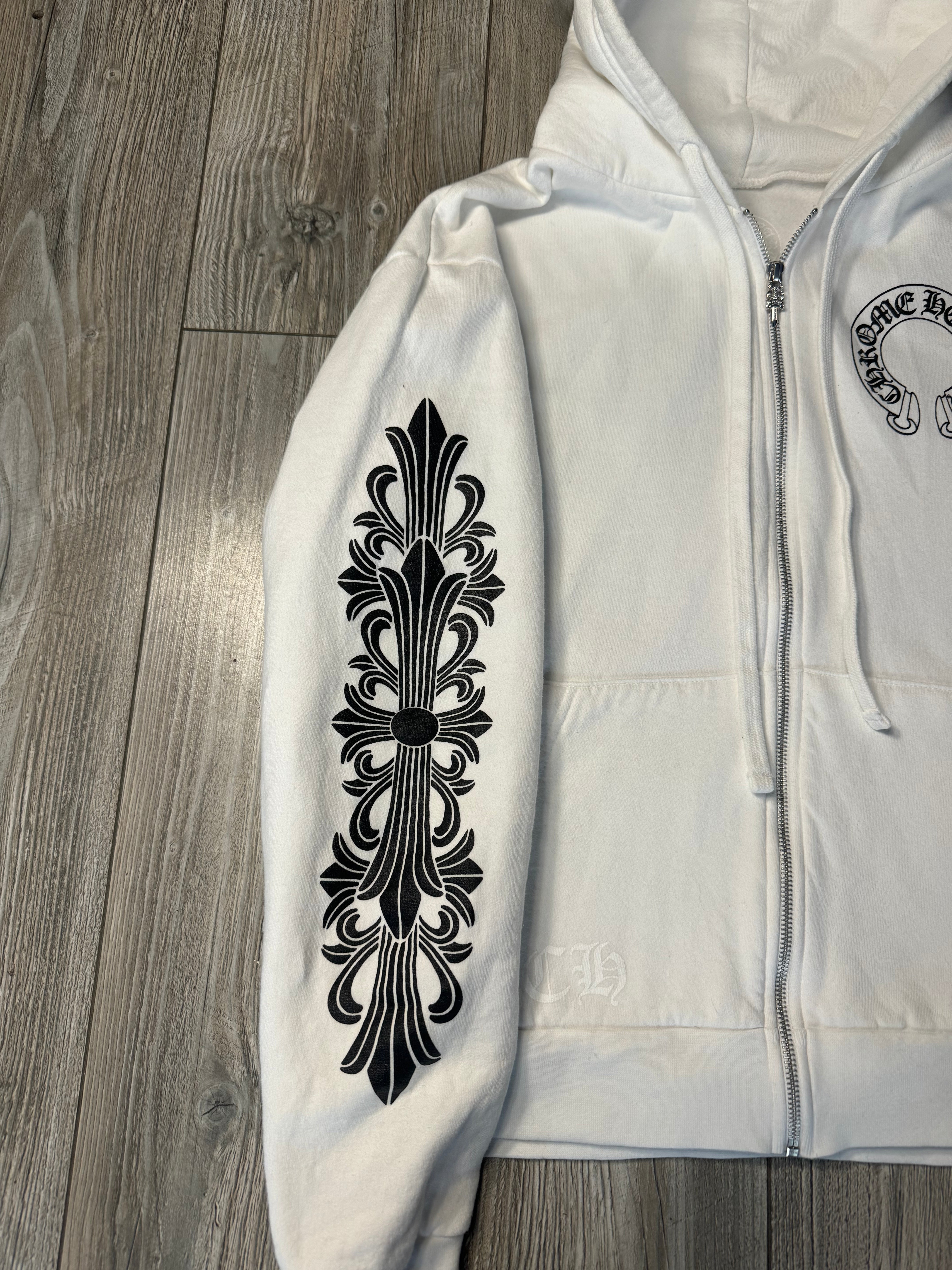 Chrome Hearts Zip-Up Hoodie (Fittaa M)