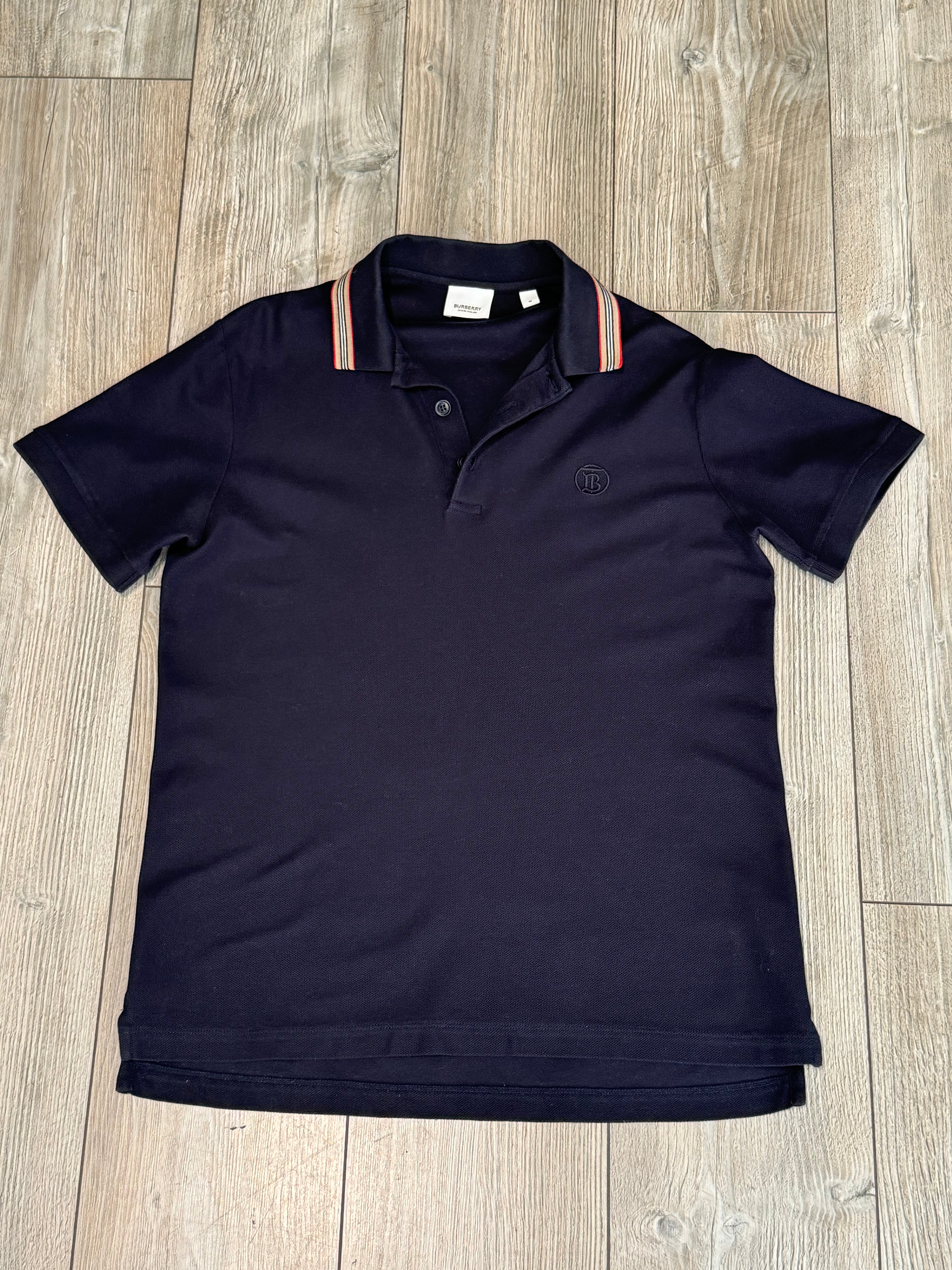 Burberry Polo (Fittaa M)