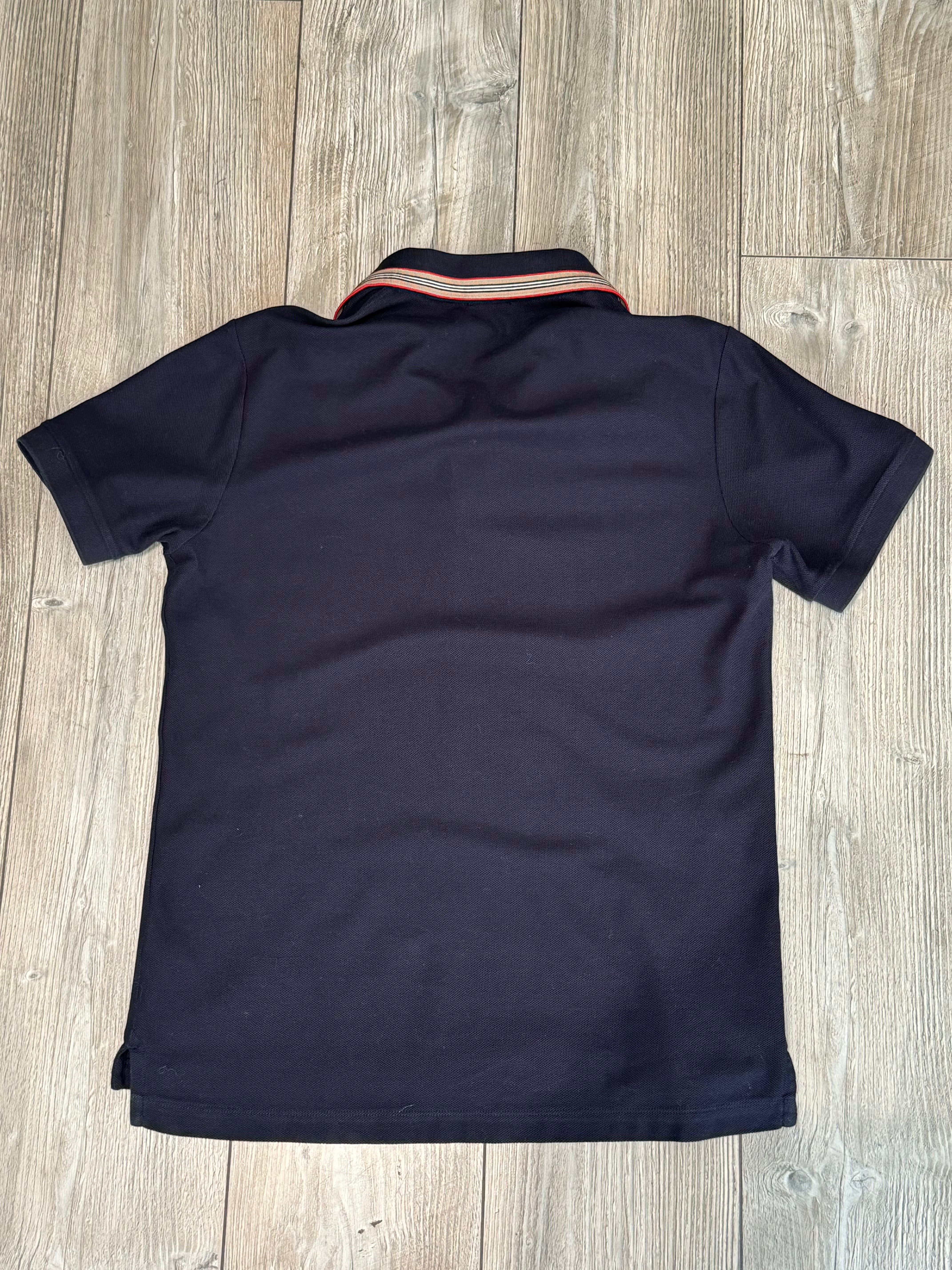 Burberry Polo (Fittaa M)