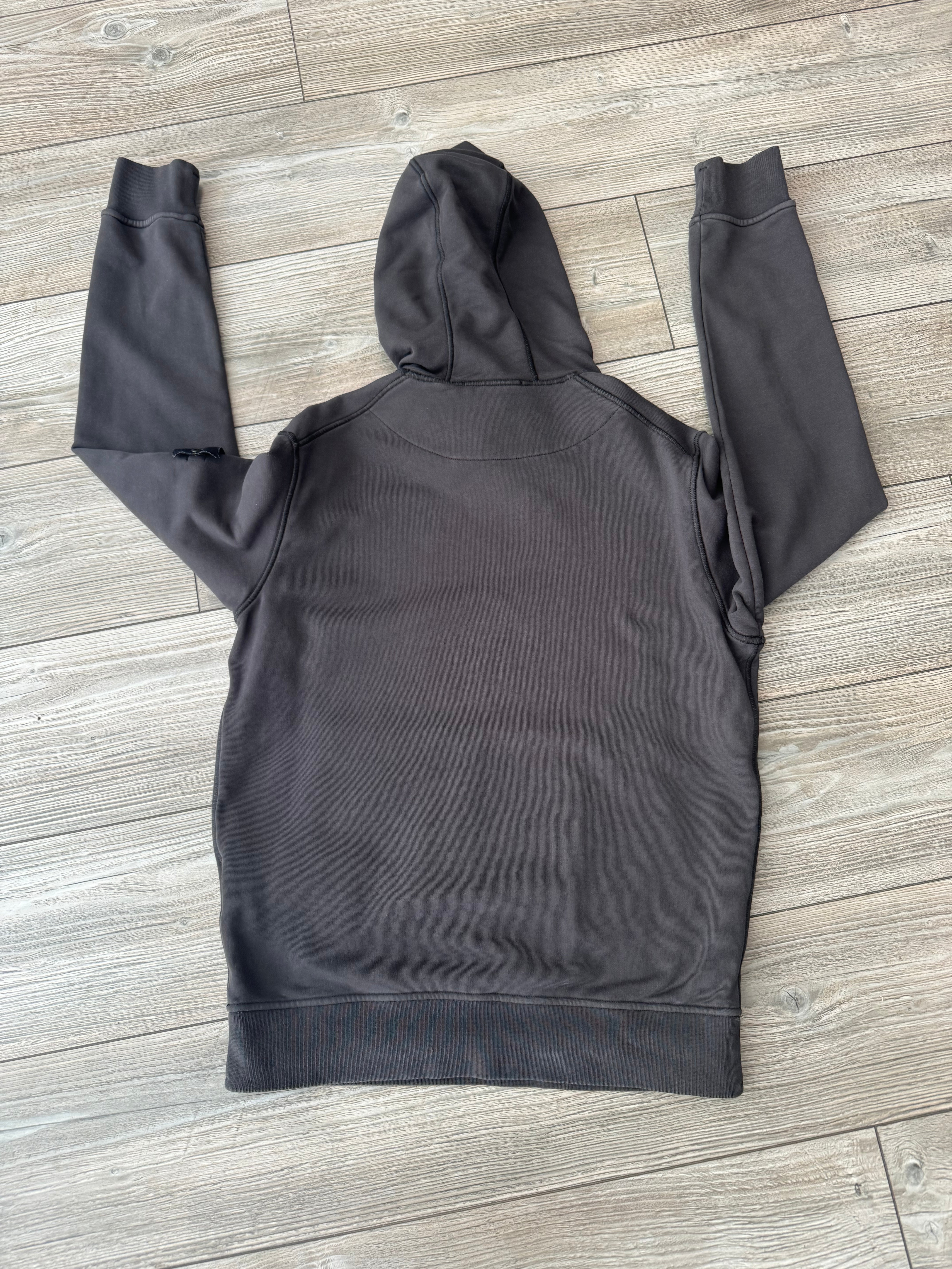 Stone Island Hoodie (Fittaa M)