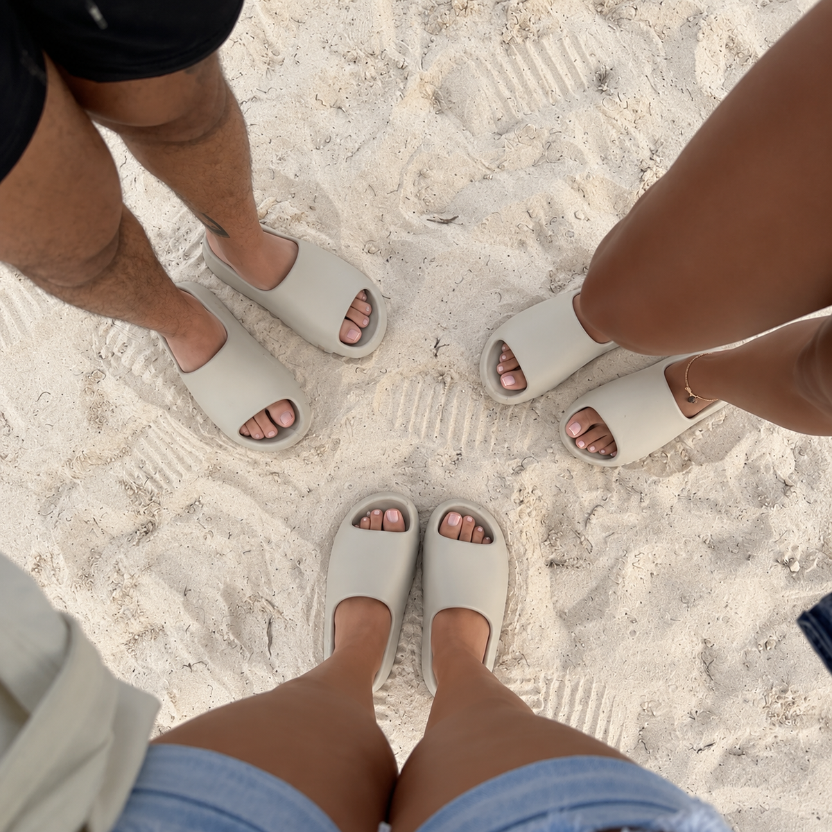 Yeezy Slide Cream